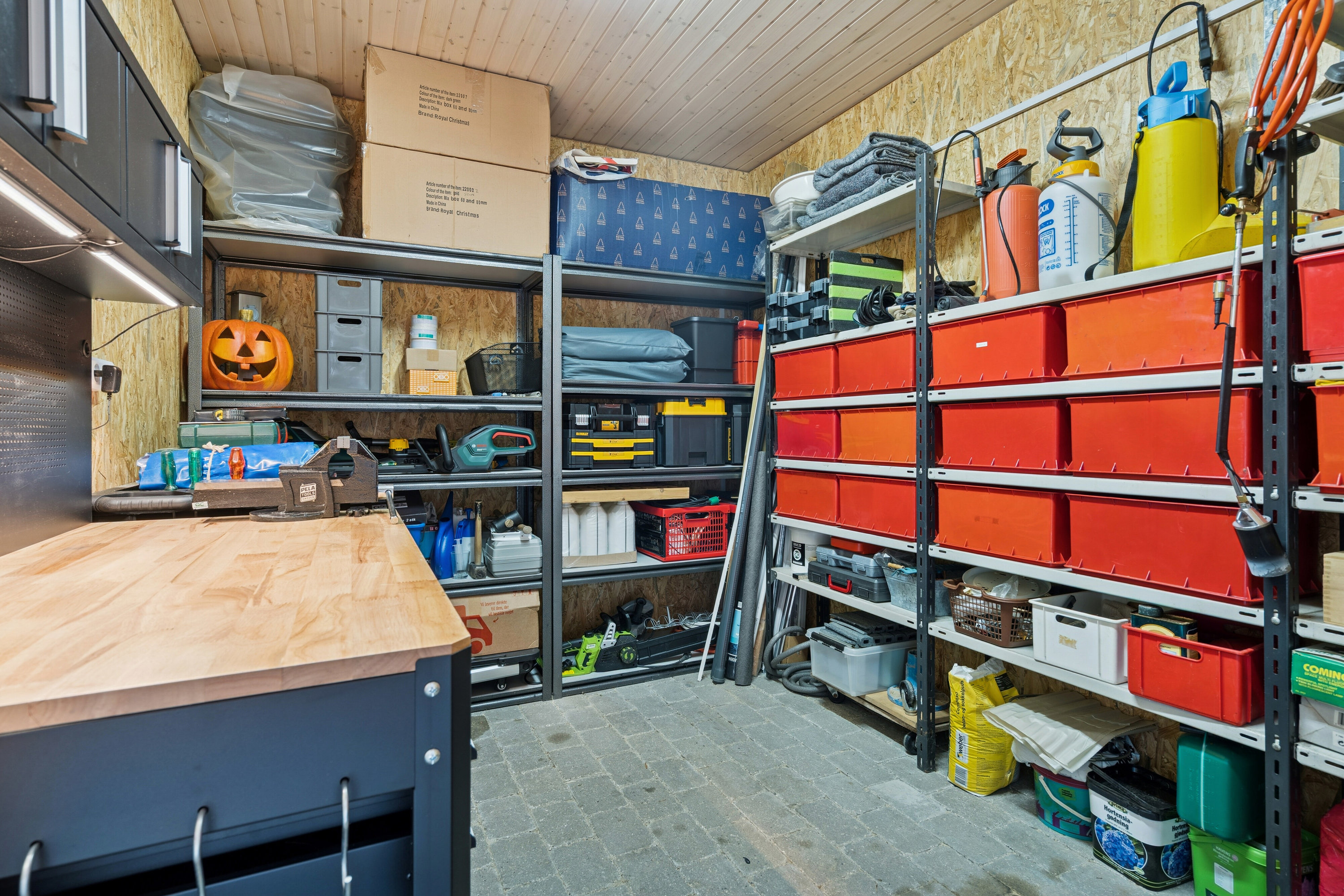 Fremhævet lager billede i fuldskærmstilstand. Billede af Brombærvej 25, 4654 Faxe Ladeplads