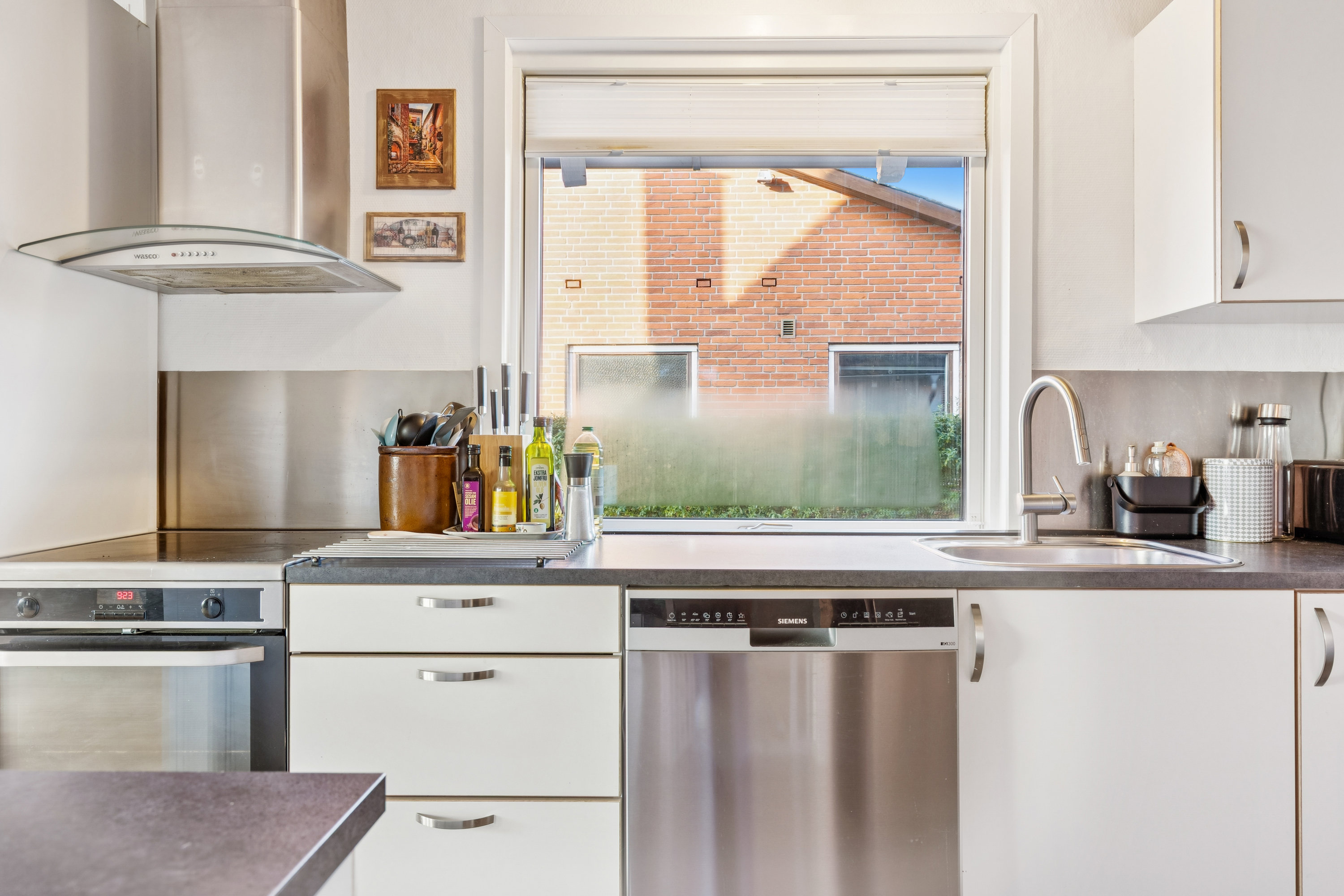 Fremhævet køkken billede i fuldskærmstilstand. Billede af Solholmsvej 5A, 4520 Svinninge