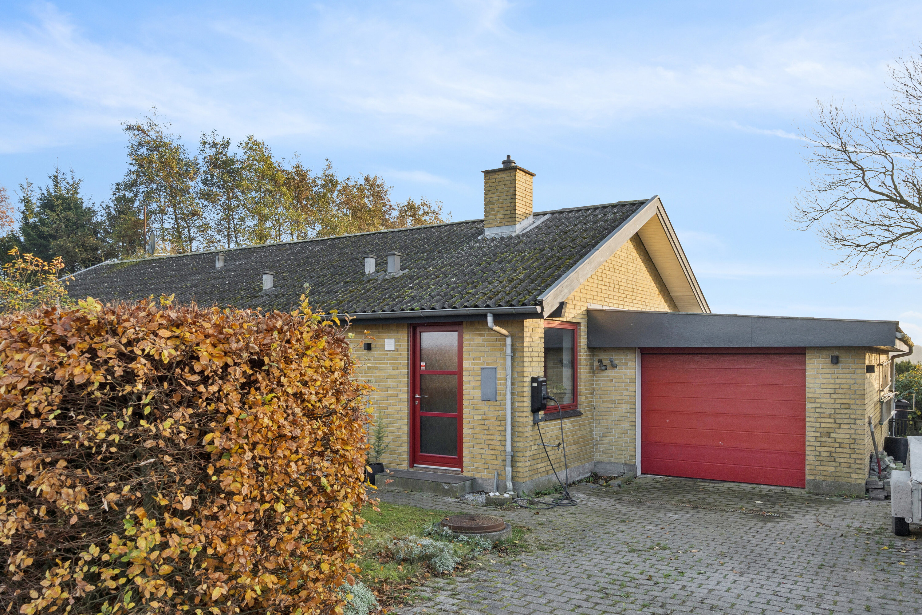 Fremhævet set fra vejen billede i fuldskærmstilstand. Billede af Katrinevej 26A, Gimlinge, 4200 Slagelse