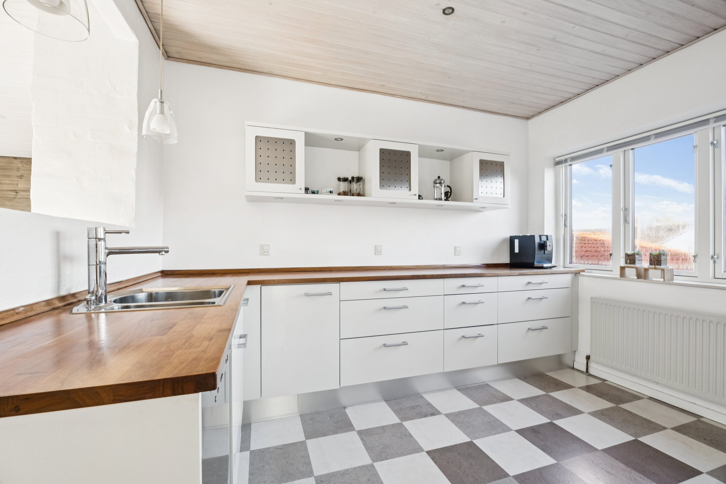 Fremhævet køkken billede i fuldskærmstilstand. Billede af Nyvej 21, 4600 Køge