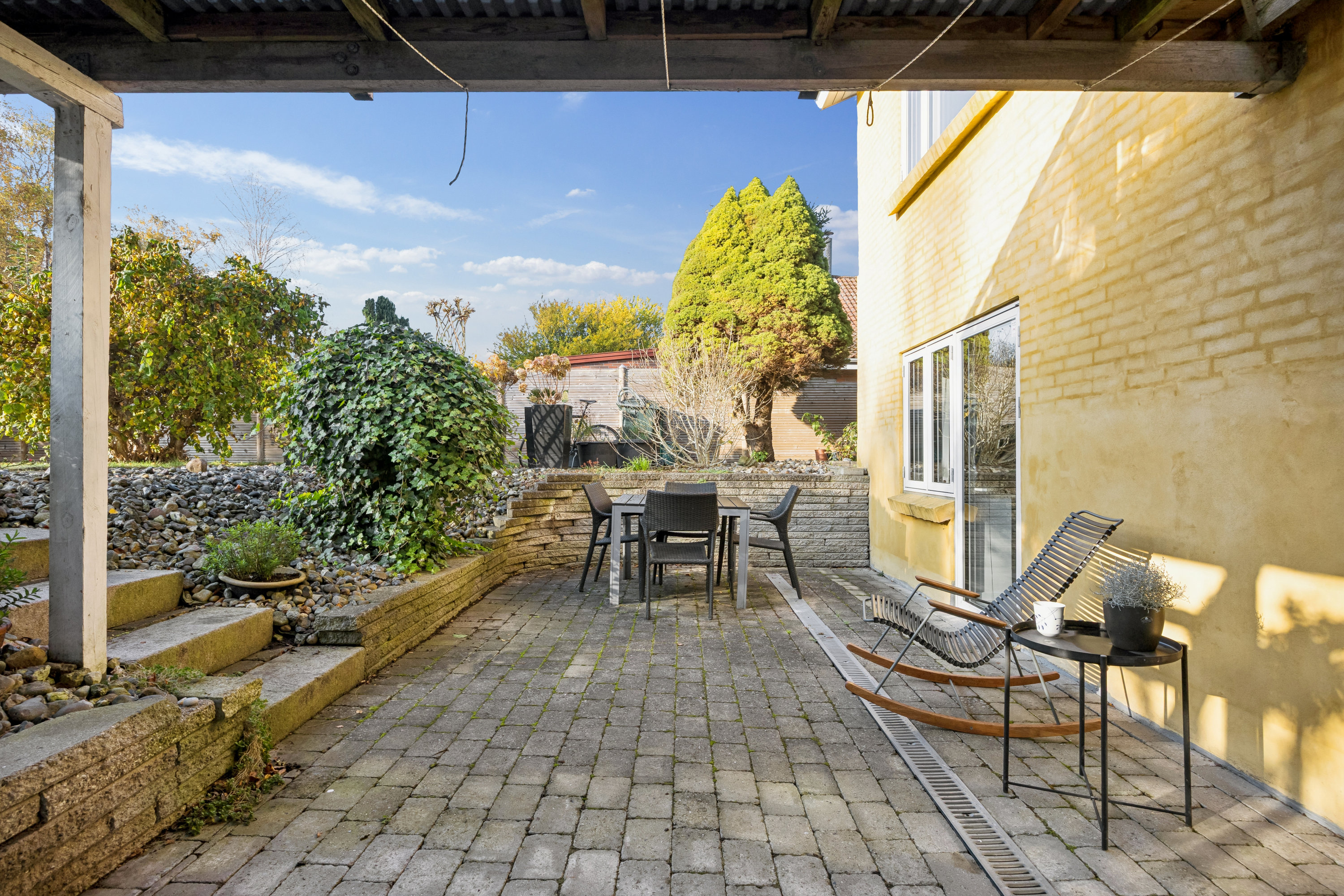 Fremhævet terrasse billede i fuldskærmstilstand. Billede af Nyvej 21, 4600 Køge