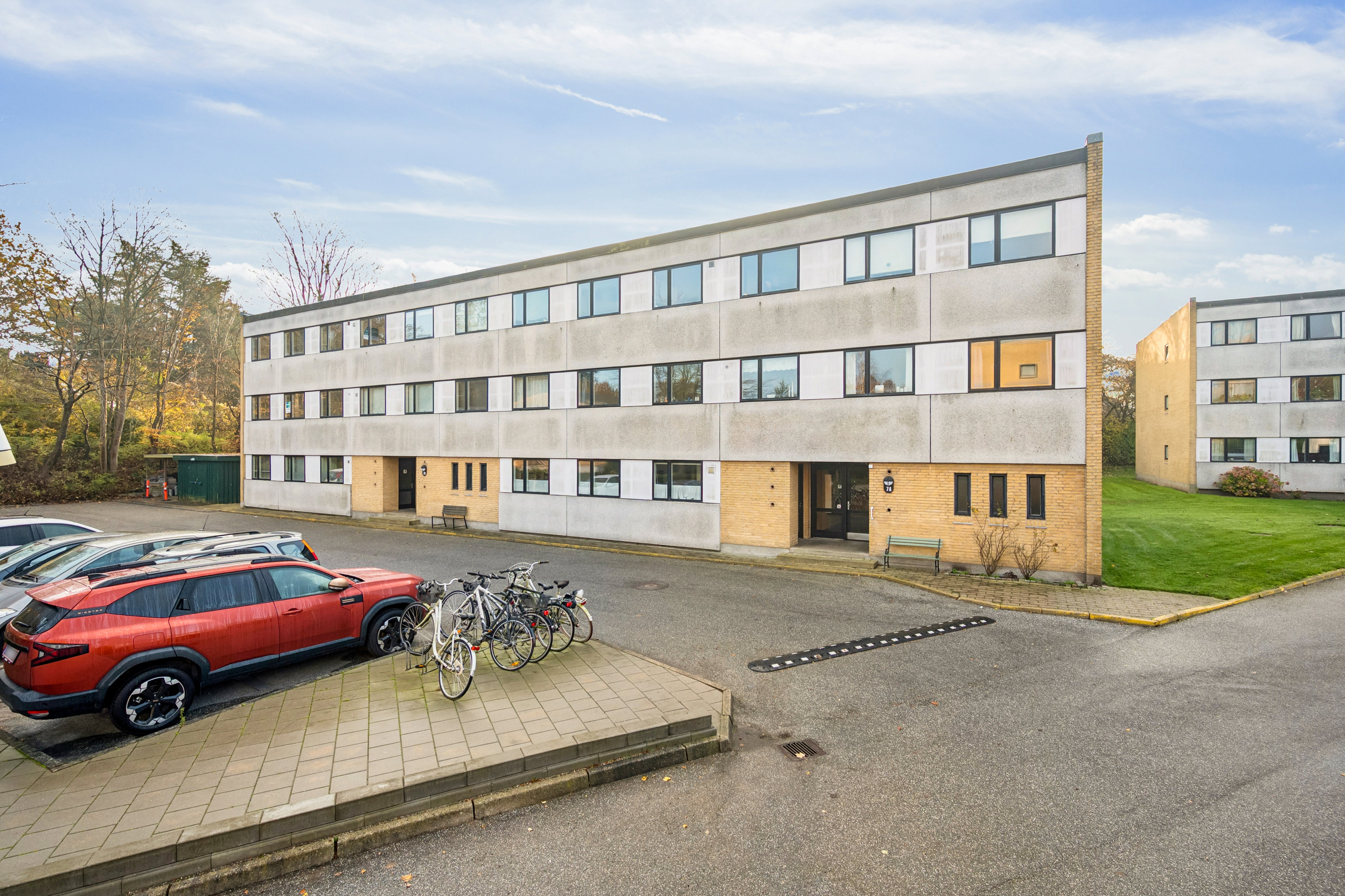 Fremhævet andet billede i fuldskærmstilstand. Billede af Sabroesvej 7A, 2. 1., 3000 Helsingør