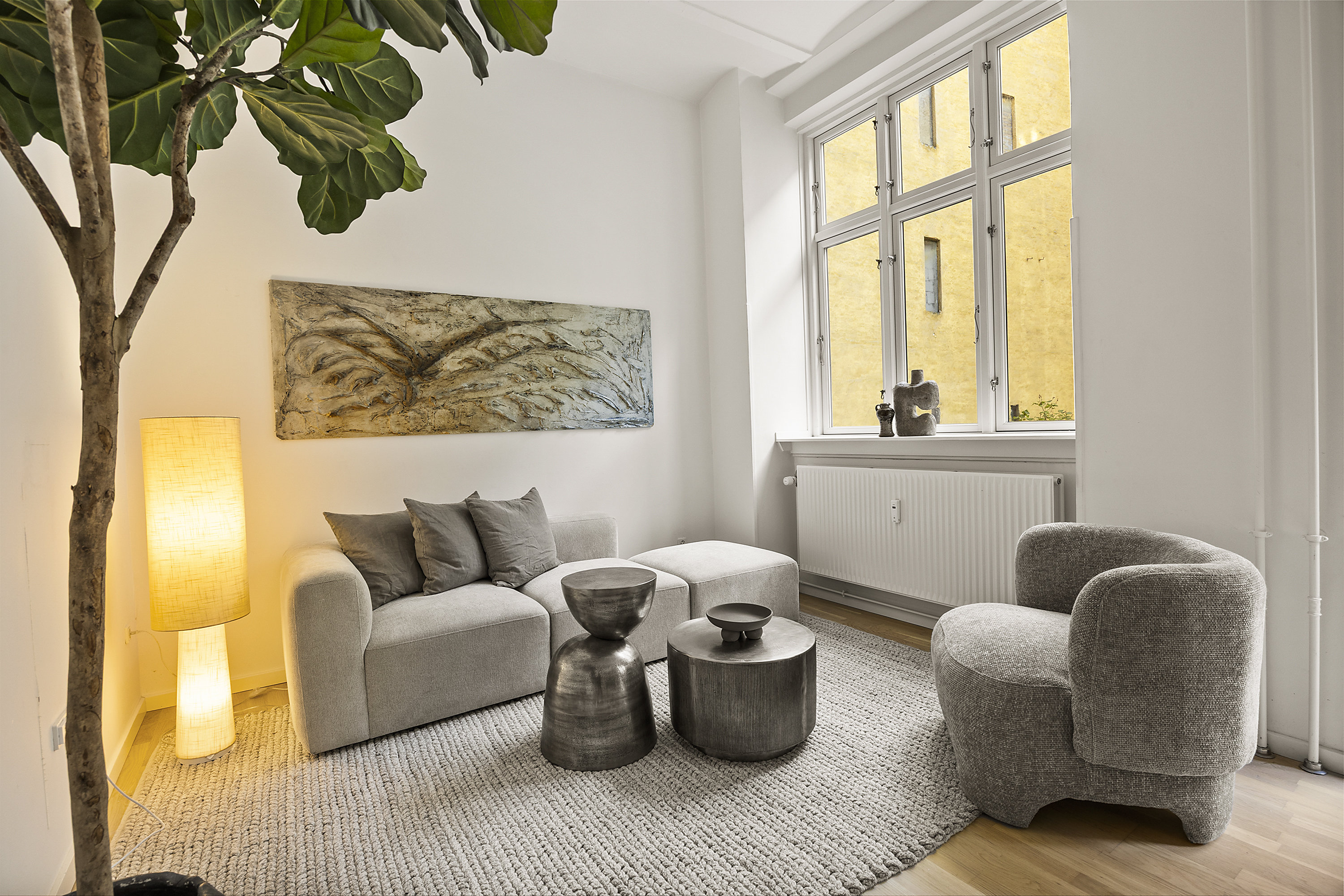 Fremhævet stue billede i fuldskærmstilstand. Billede af Linnésgade 22D, 1. tv., 1361 København K