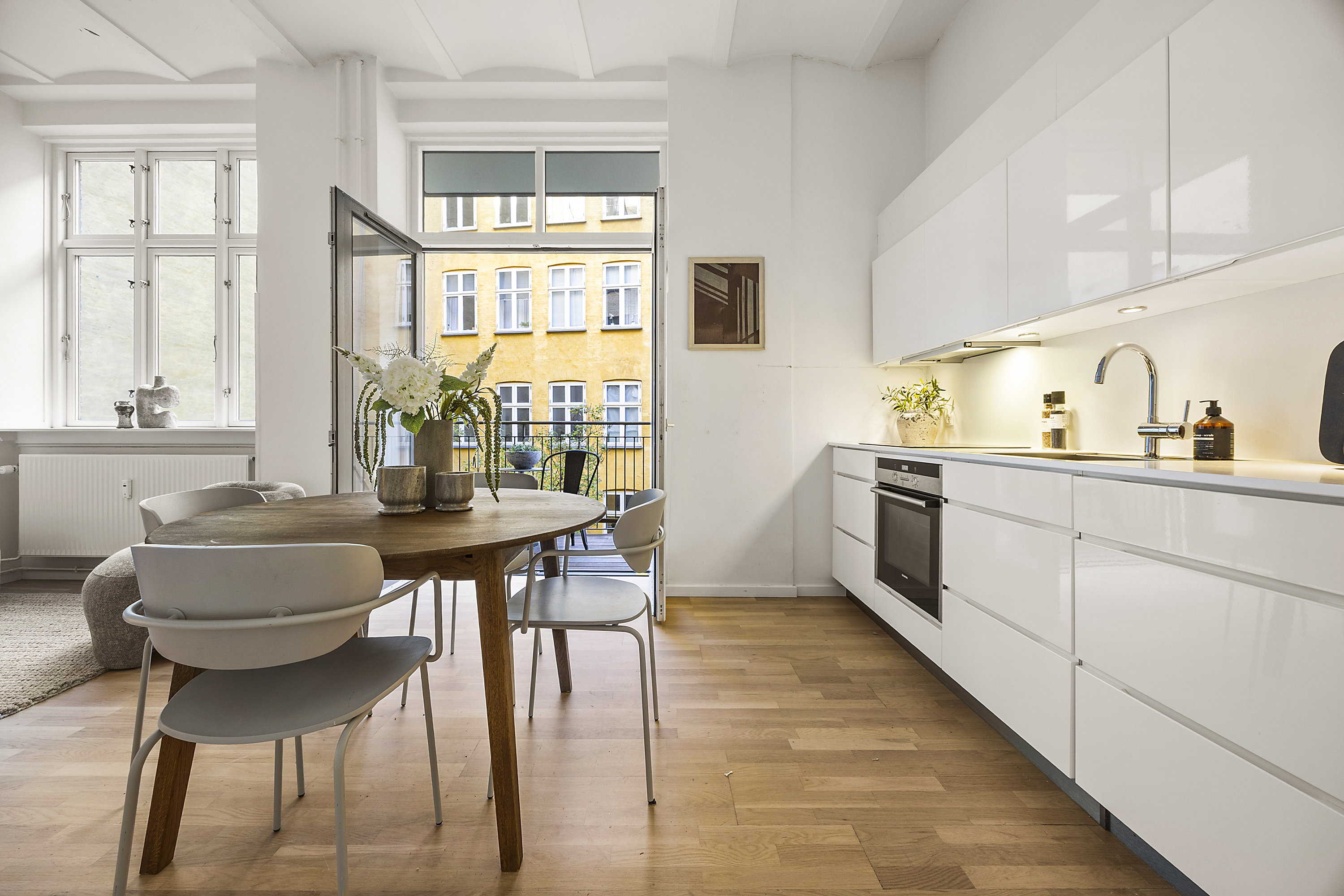 Fremhævet køkken billede i fuldskærmstilstand. Billede af Linnésgade 22D, 1. tv., 1361 København K