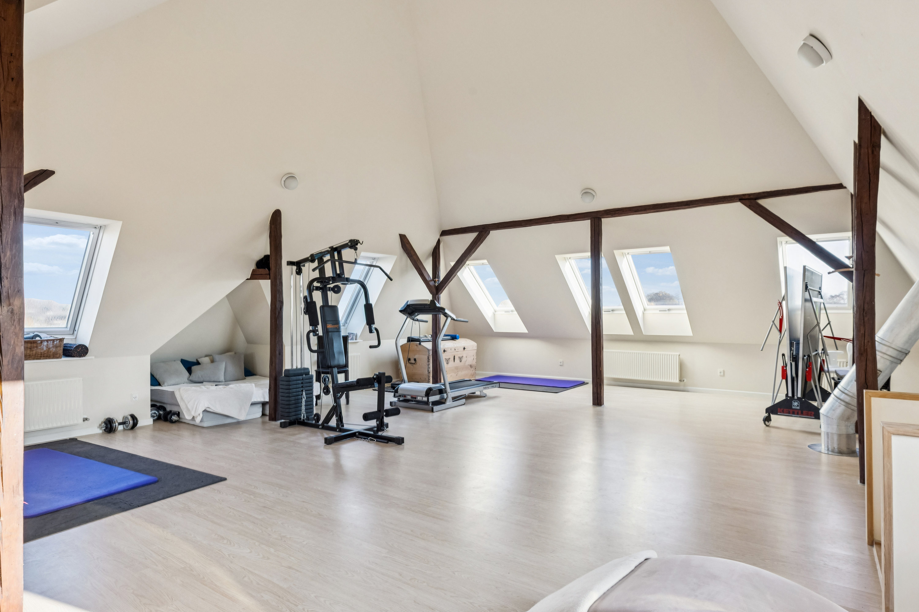 Fremhævet stue billede i fuldskærmstilstand. Billede af Skolegade 10, Guderup, 6430 Nordborg