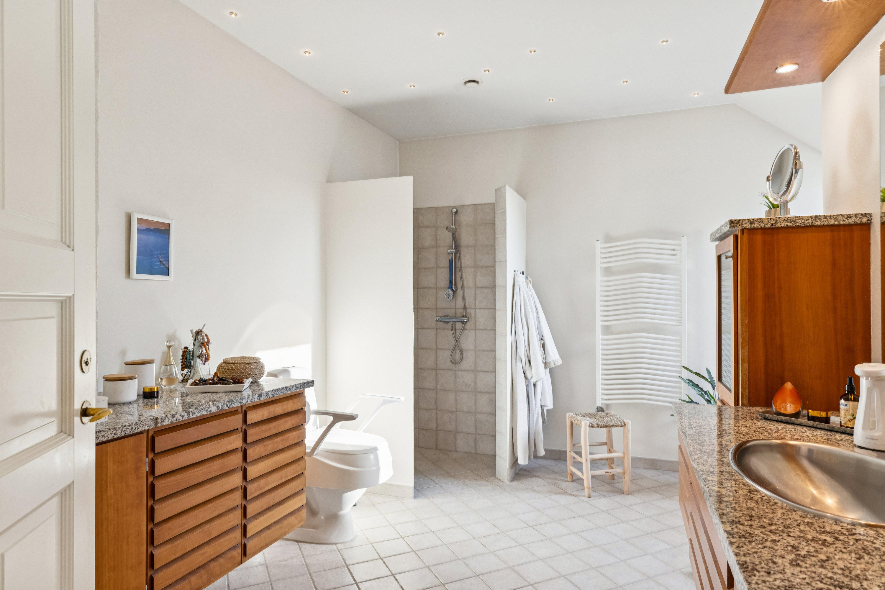 Fremhævet badeværelse billede i fuldskærmstilstand. Billede af Skolegade 10, Guderup, 6430 Nordborg