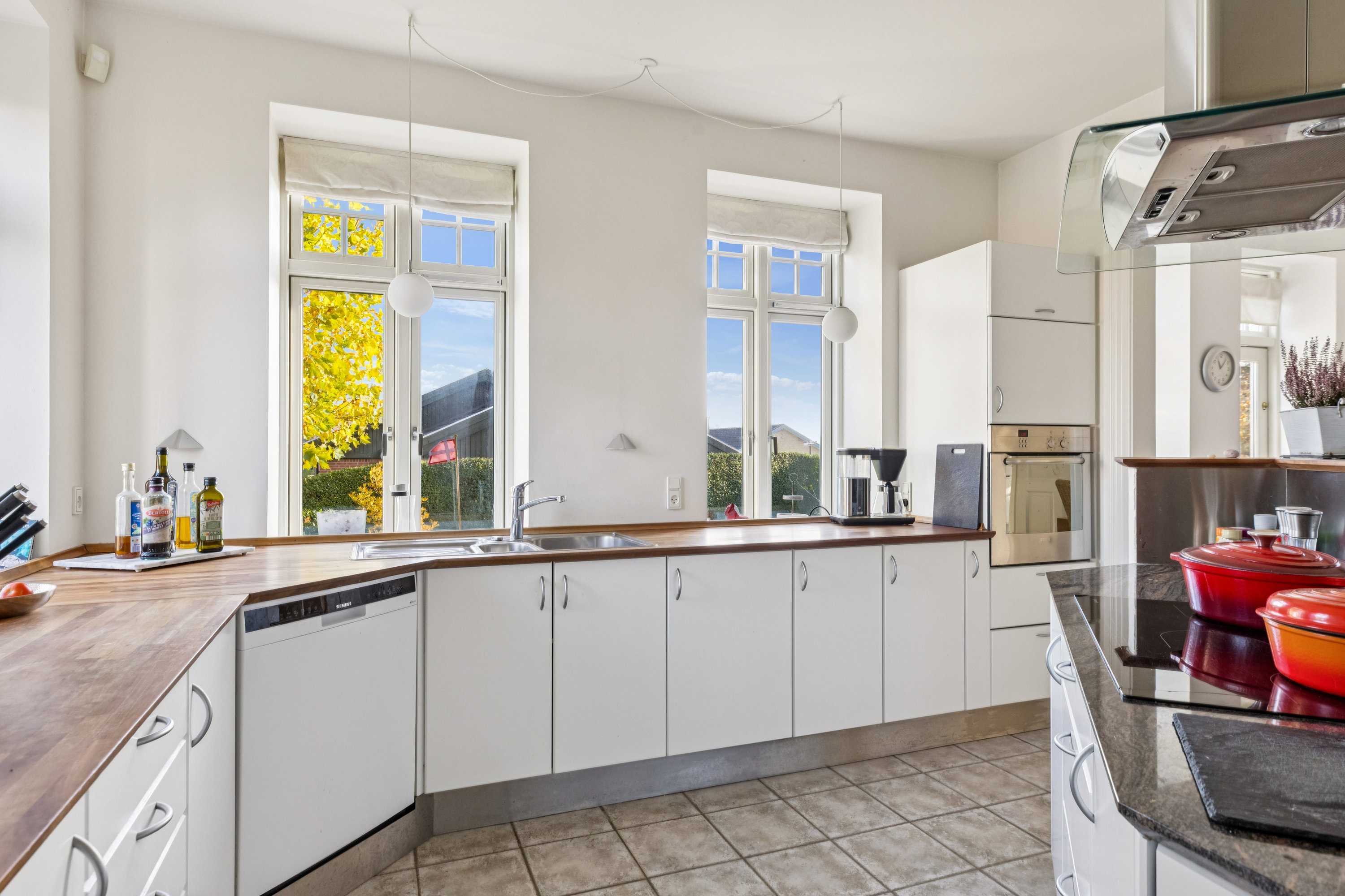 Fremhævet køkken billede i fuldskærmstilstand. Billede af Skolegade 10, Guderup, 6430 Nordborg