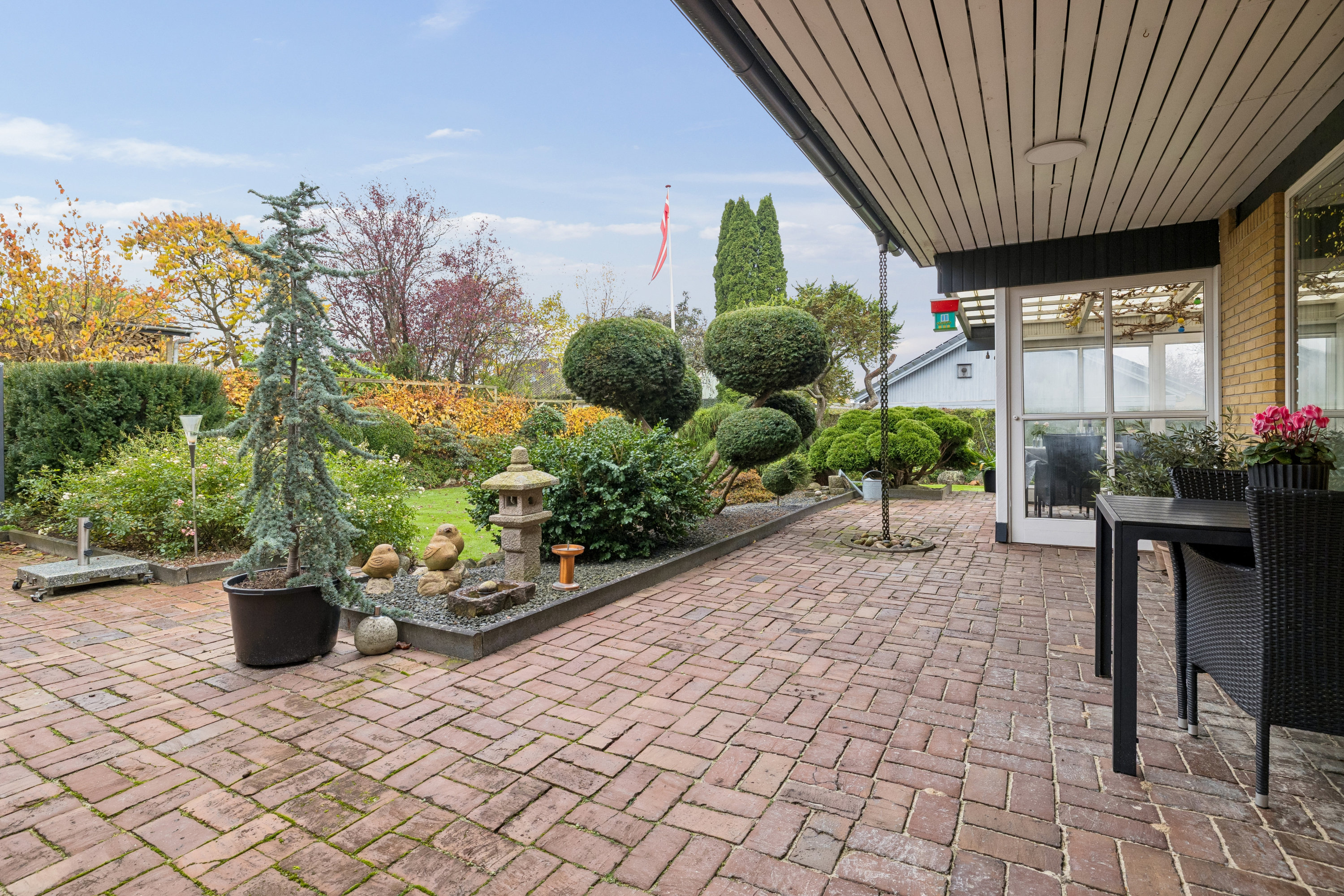 Fremhævet terrasse billede i fuldskærmstilstand. Billede af Ludvig Holbergs Vej 8, 8660 Skanderborg