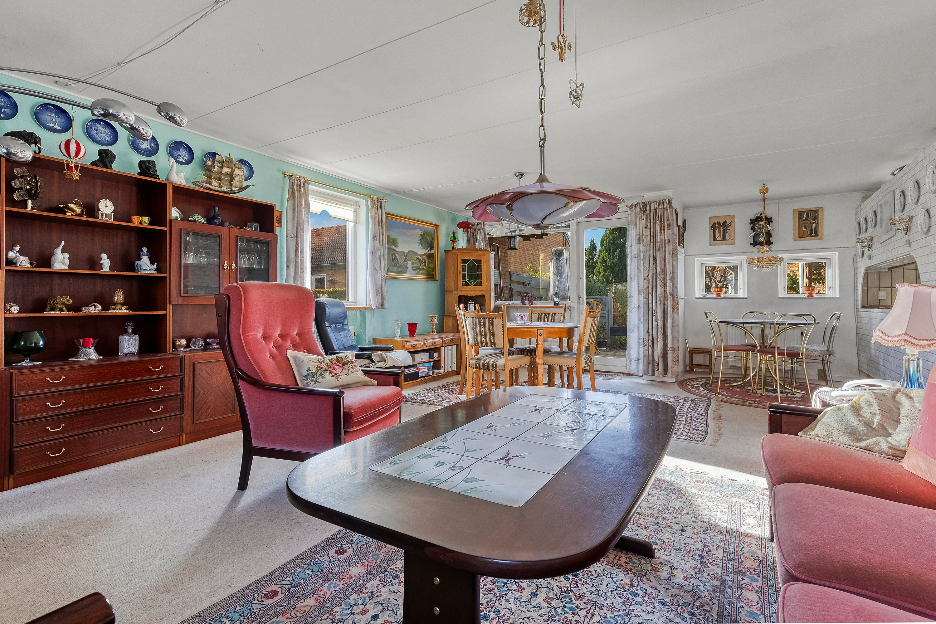 Fremhævet stue billede i fuldskærmstilstand. Billede af Lindeparken 14, 3550 Slangerup