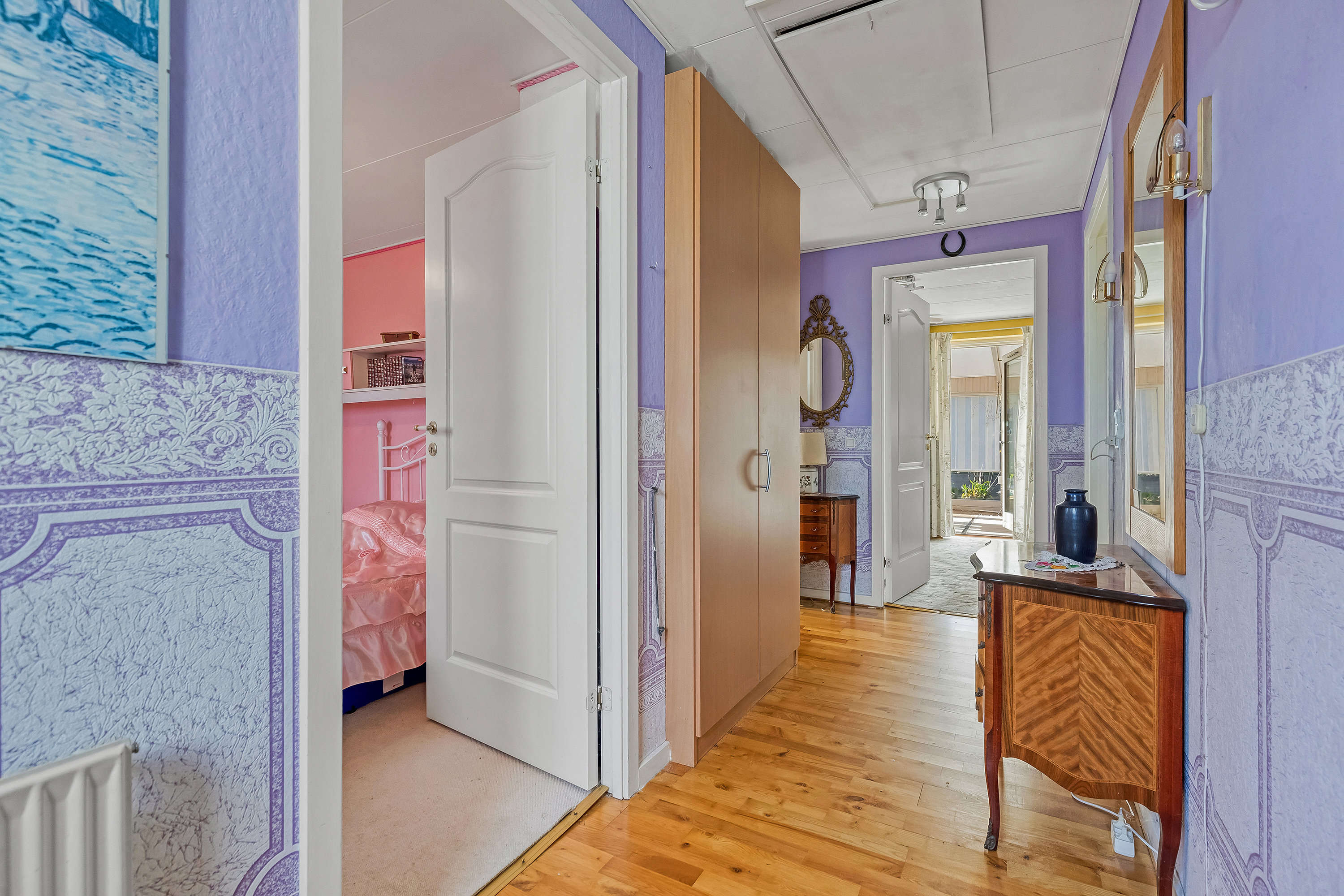 Fremhævet entré billede i fuldskærmstilstand. Billede af Lindeparken 14, 3550 Slangerup