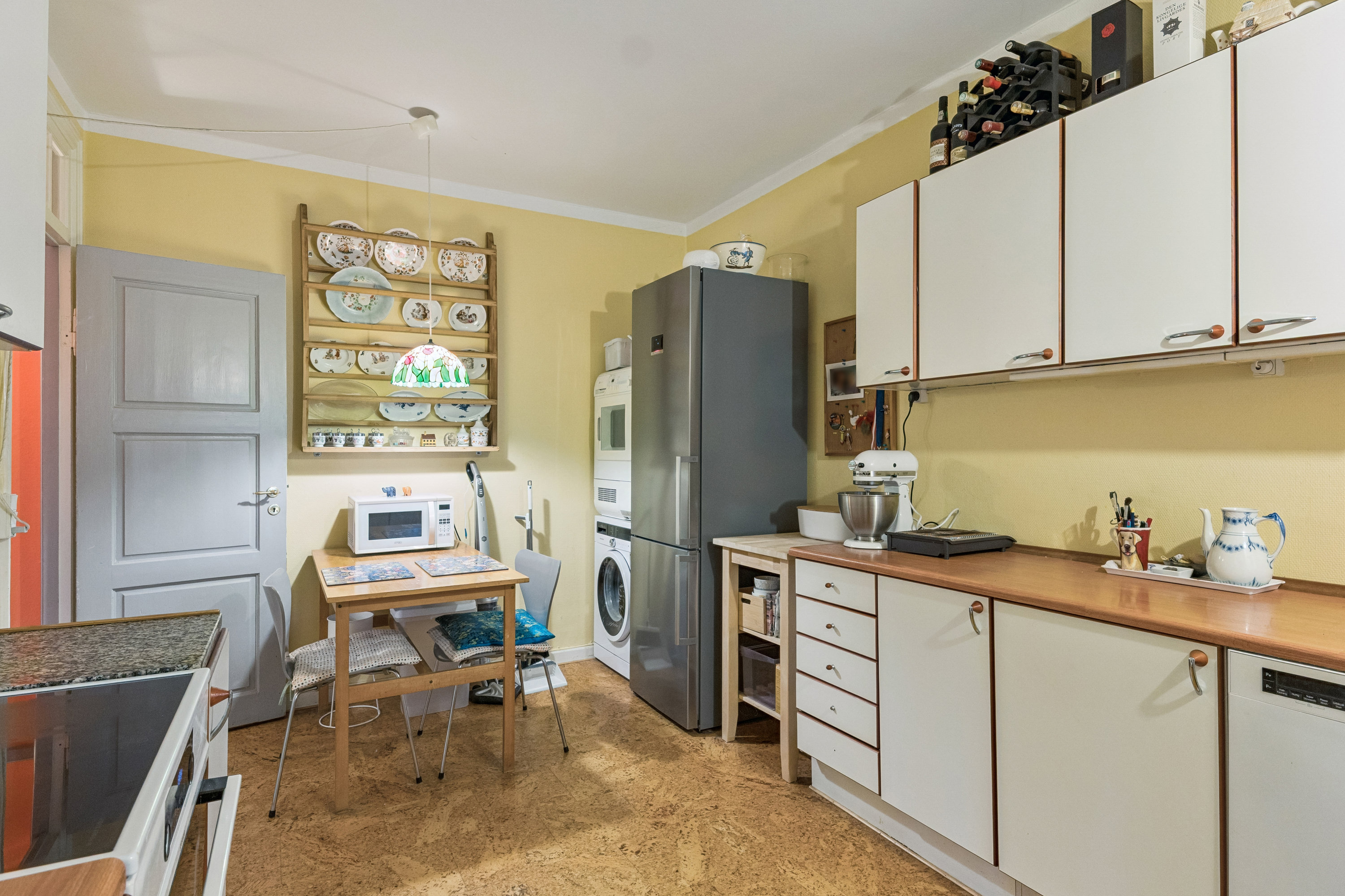 Fremhævet køkken billede i fuldskærmstilstand. Billede af Lange-Müllers Gade 22, 1. tv., 2100 København Ø