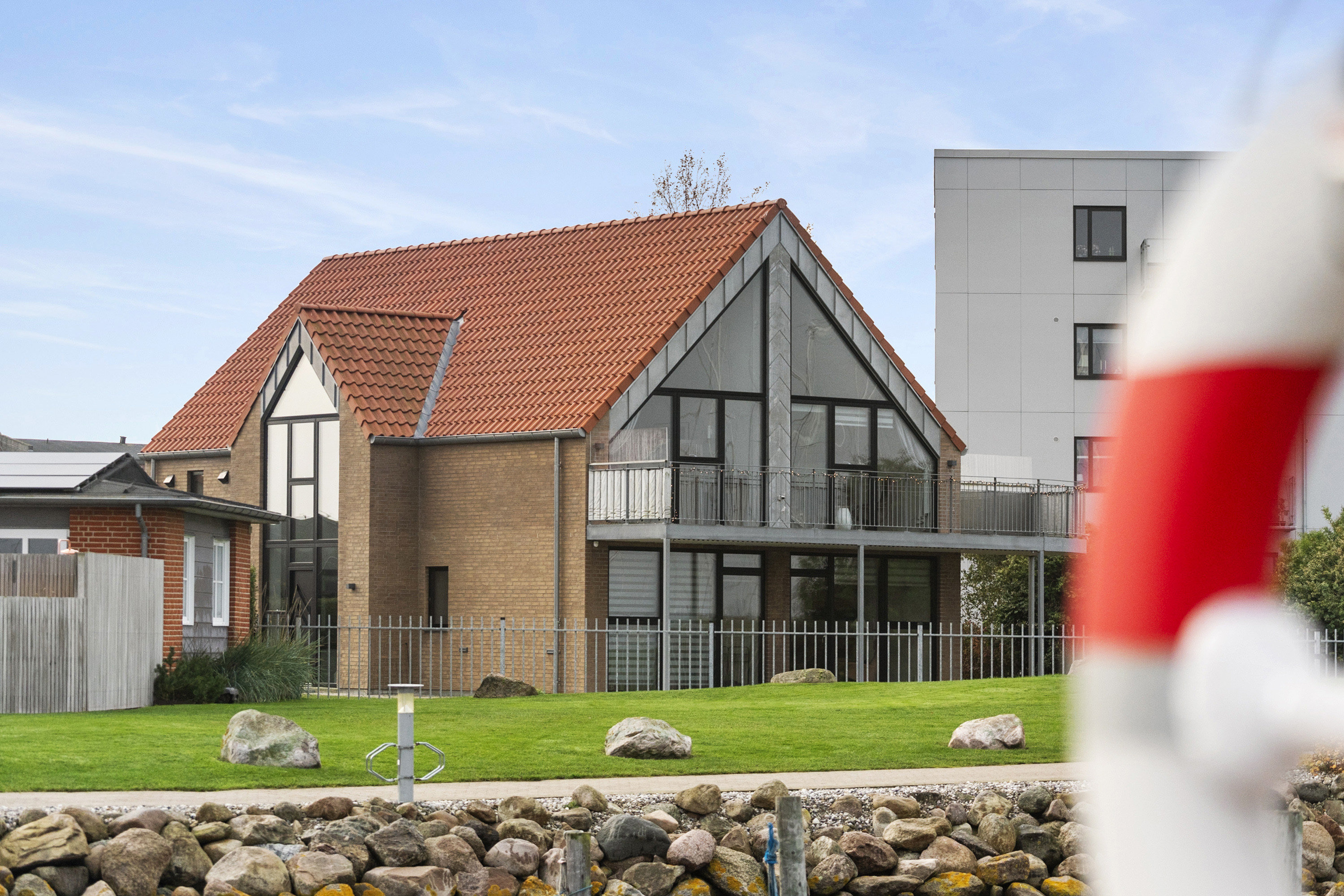 Strandvejen 8, 7130 Juelsminde