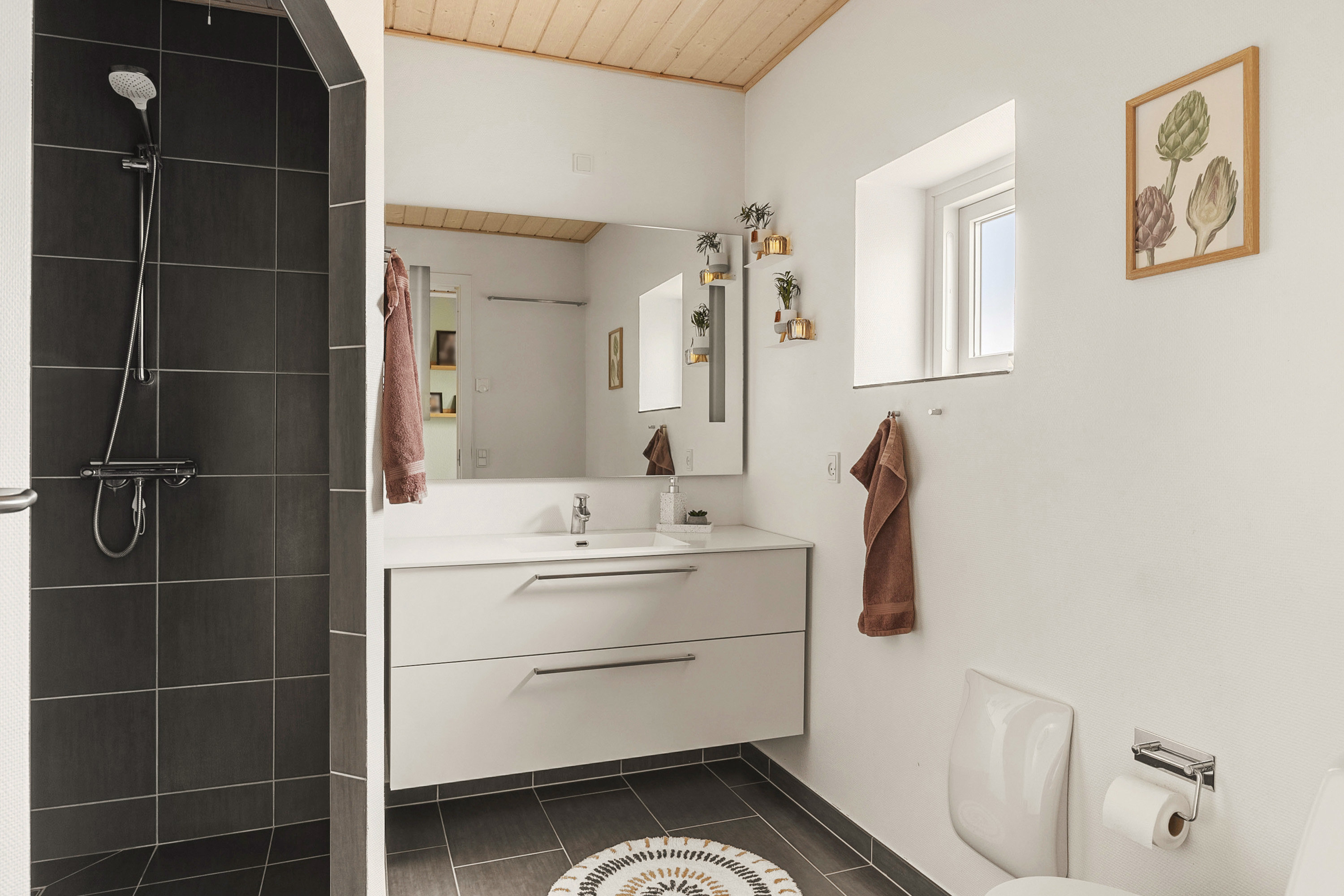 Fremhævet badeværelse billede i fuldskærmstilstand. Billede af Kildeagervej 248, 8361 Hasselager