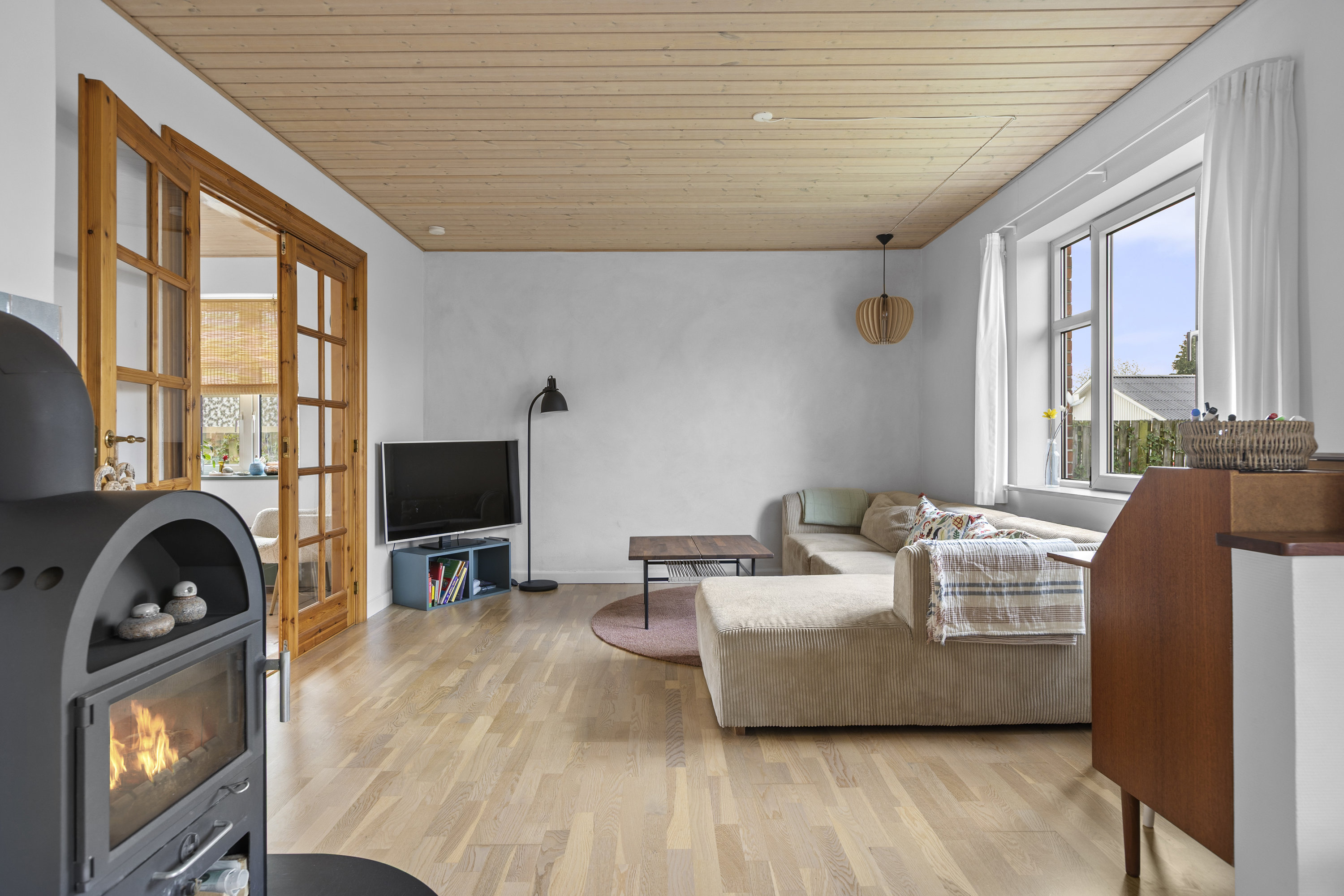 Fremhævet stue billede i fuldskærmstilstand. Billede af Knudsvej 4, 4180 Sorø