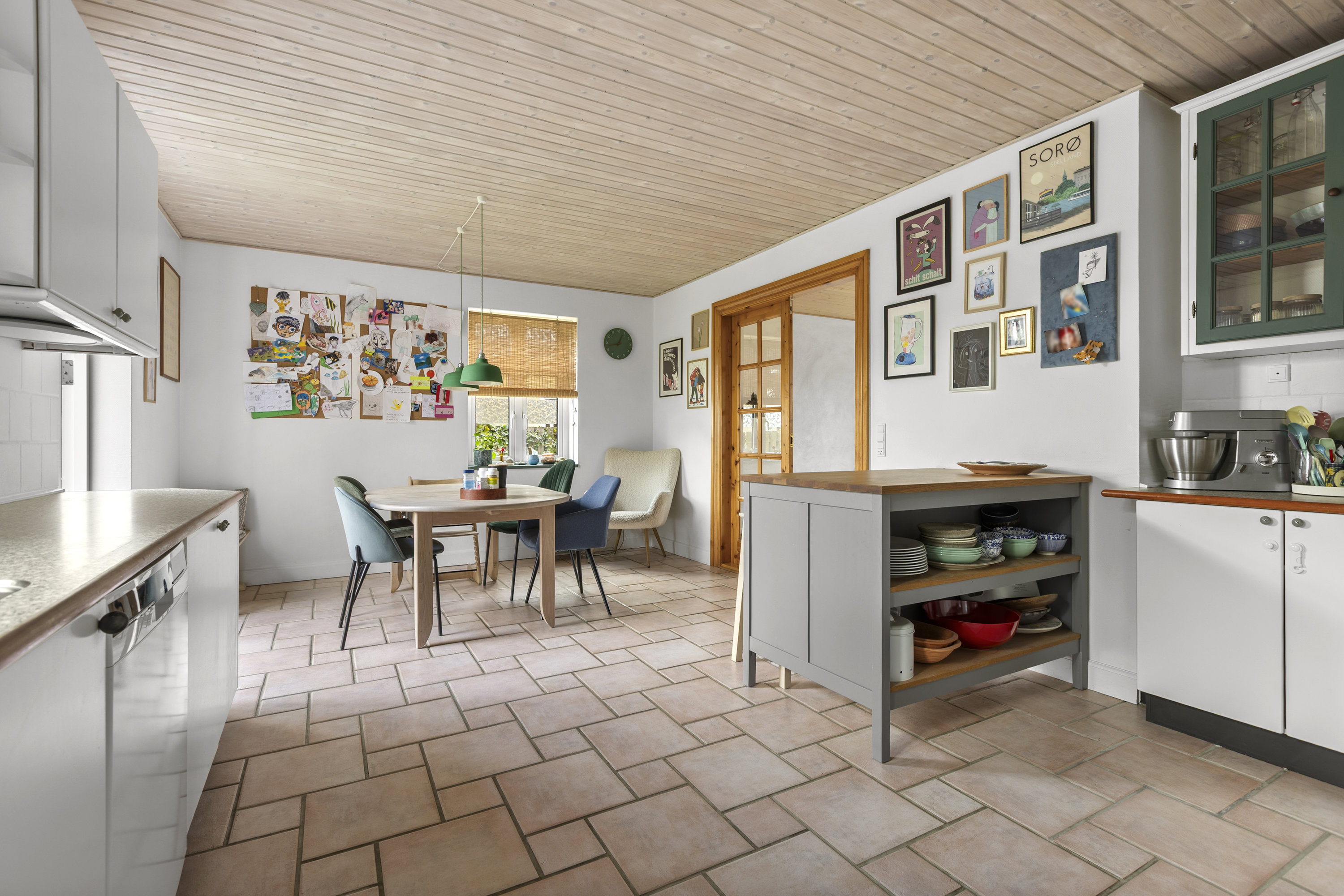 Fremhævet køkken billede i fuldskærmstilstand. Billede af Knudsvej 4, 4180 Sorø