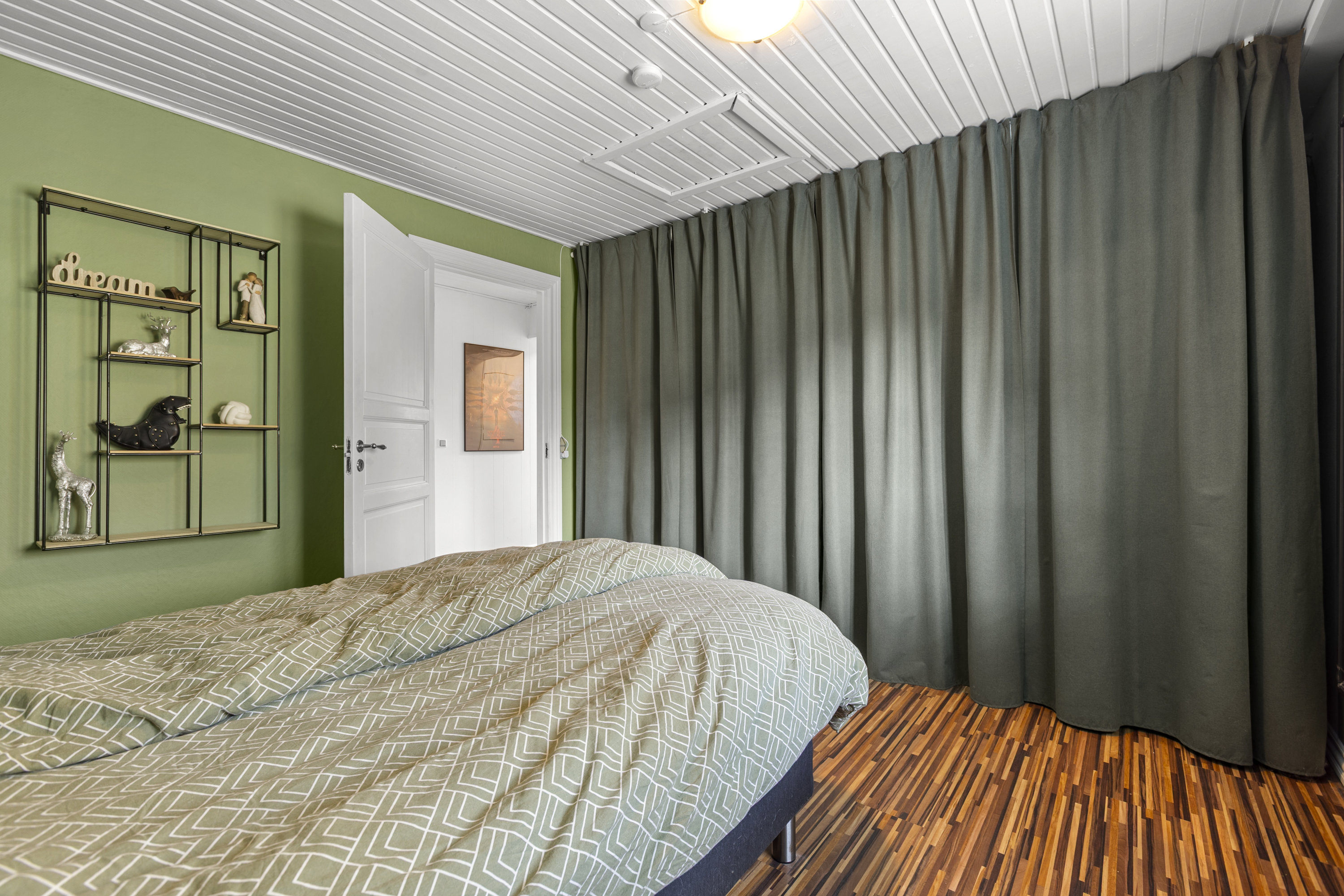 Fremhævet værelse billede i fuldskærmstilstand. Billede af Sorøvej 72, 4295 Stenlille