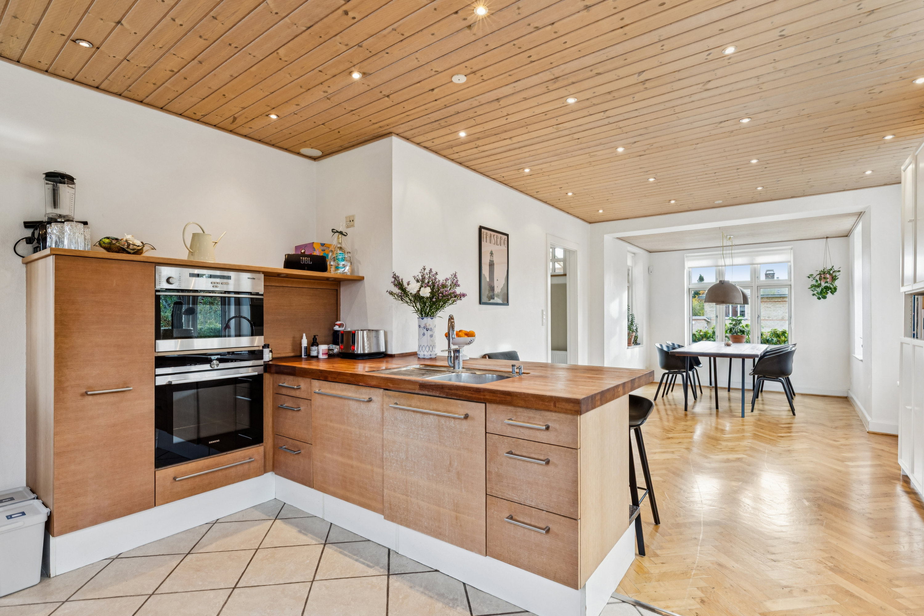 Fremhævet køkken billede i fuldskærmstilstand. Billede af Fuglsang Allé 138, 2700 Brønshøj