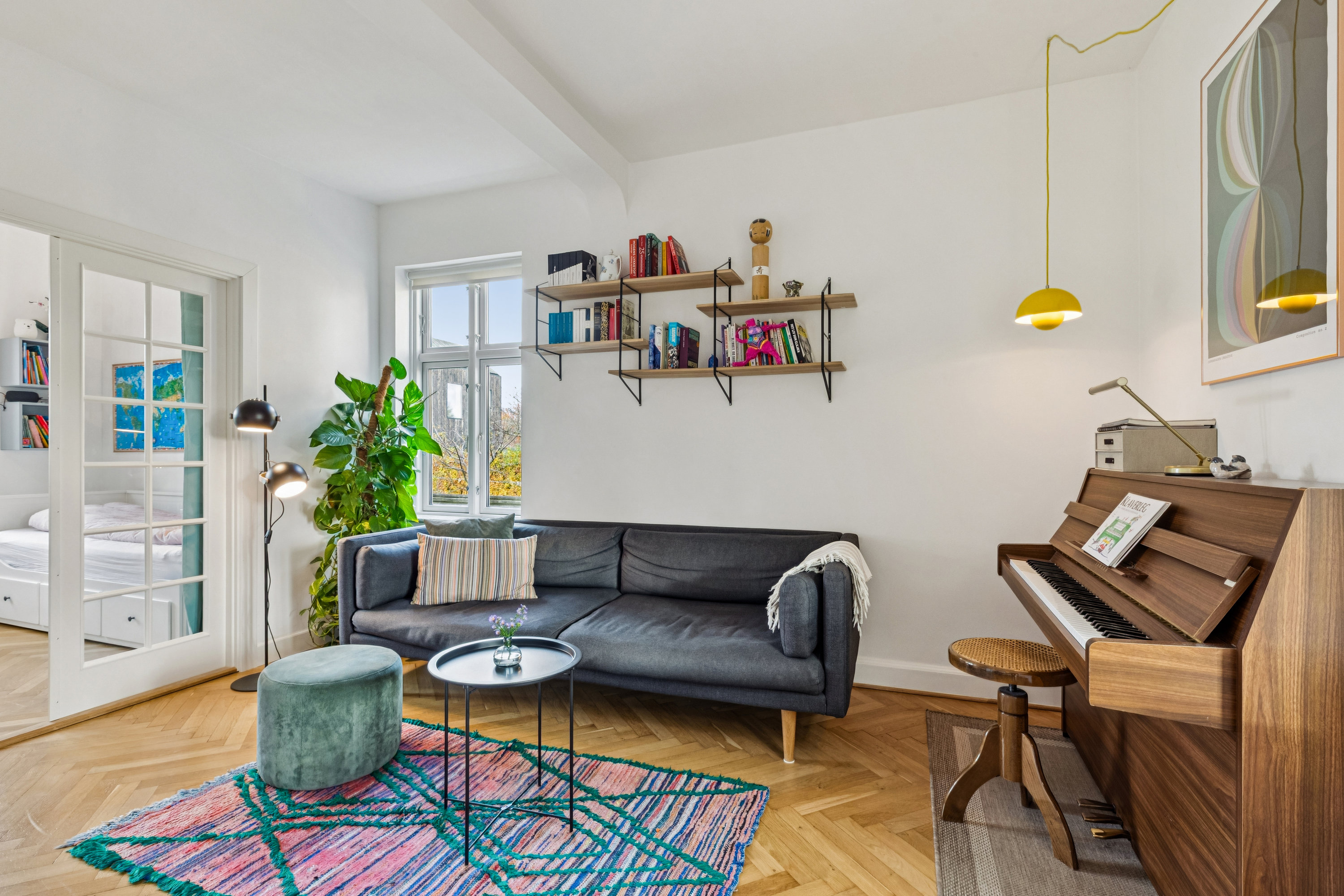 Fremhævet stue billede i fuldskærmstilstand. Billede af Fuglsang Allé 138, 2700 Brønshøj