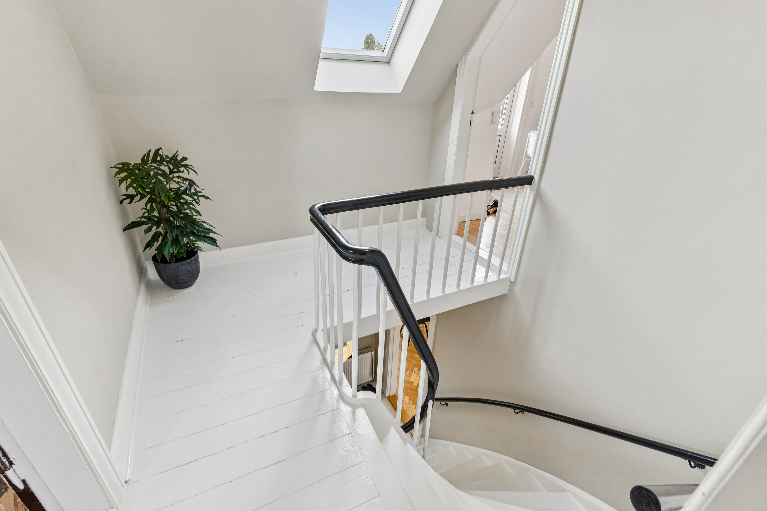 Fremhævet trappe billede i fuldskærmstilstand. Billede af Fuglsang Allé 138, 2700 Brønshøj