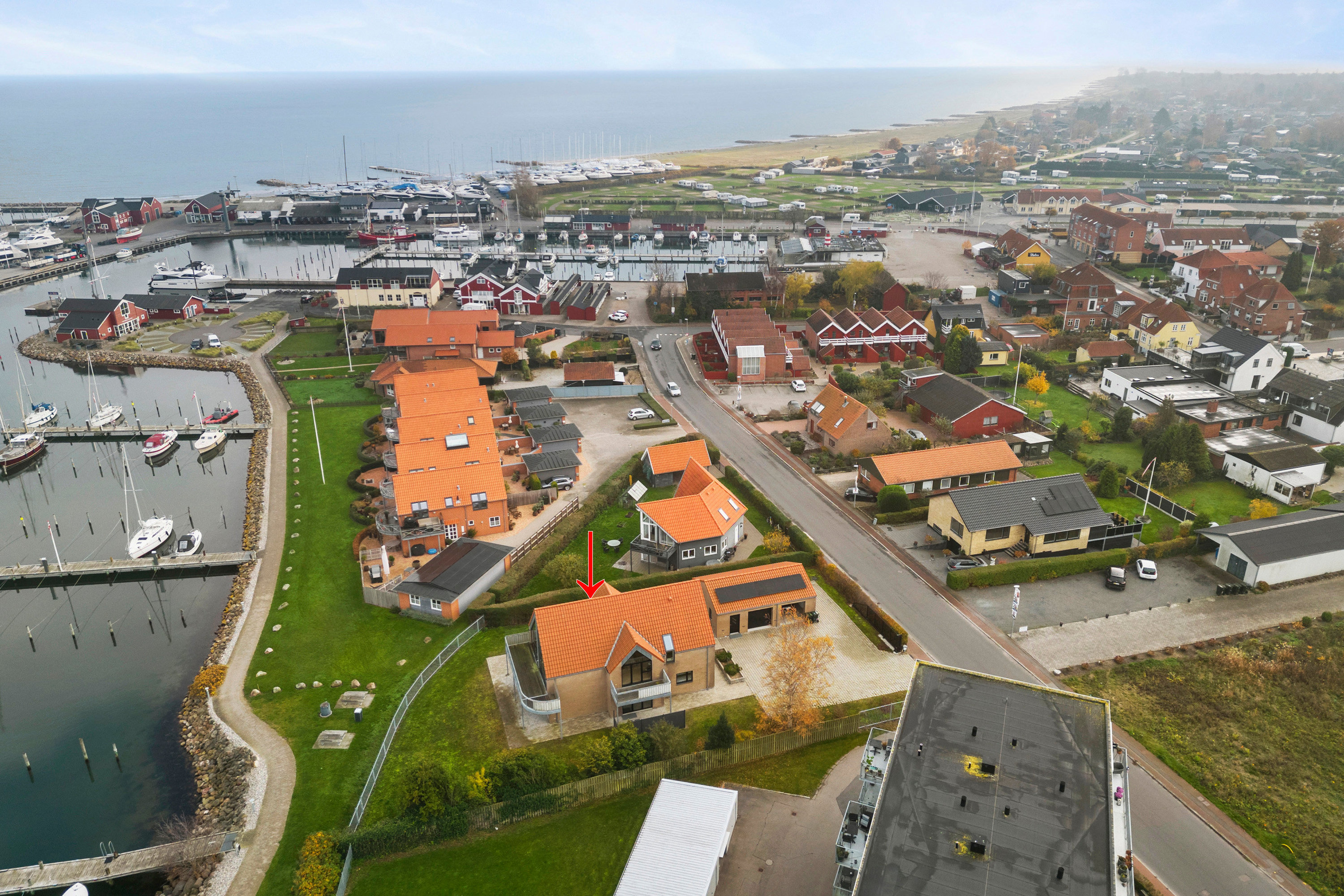 Strandvejen 8, 7130 Juelsminde