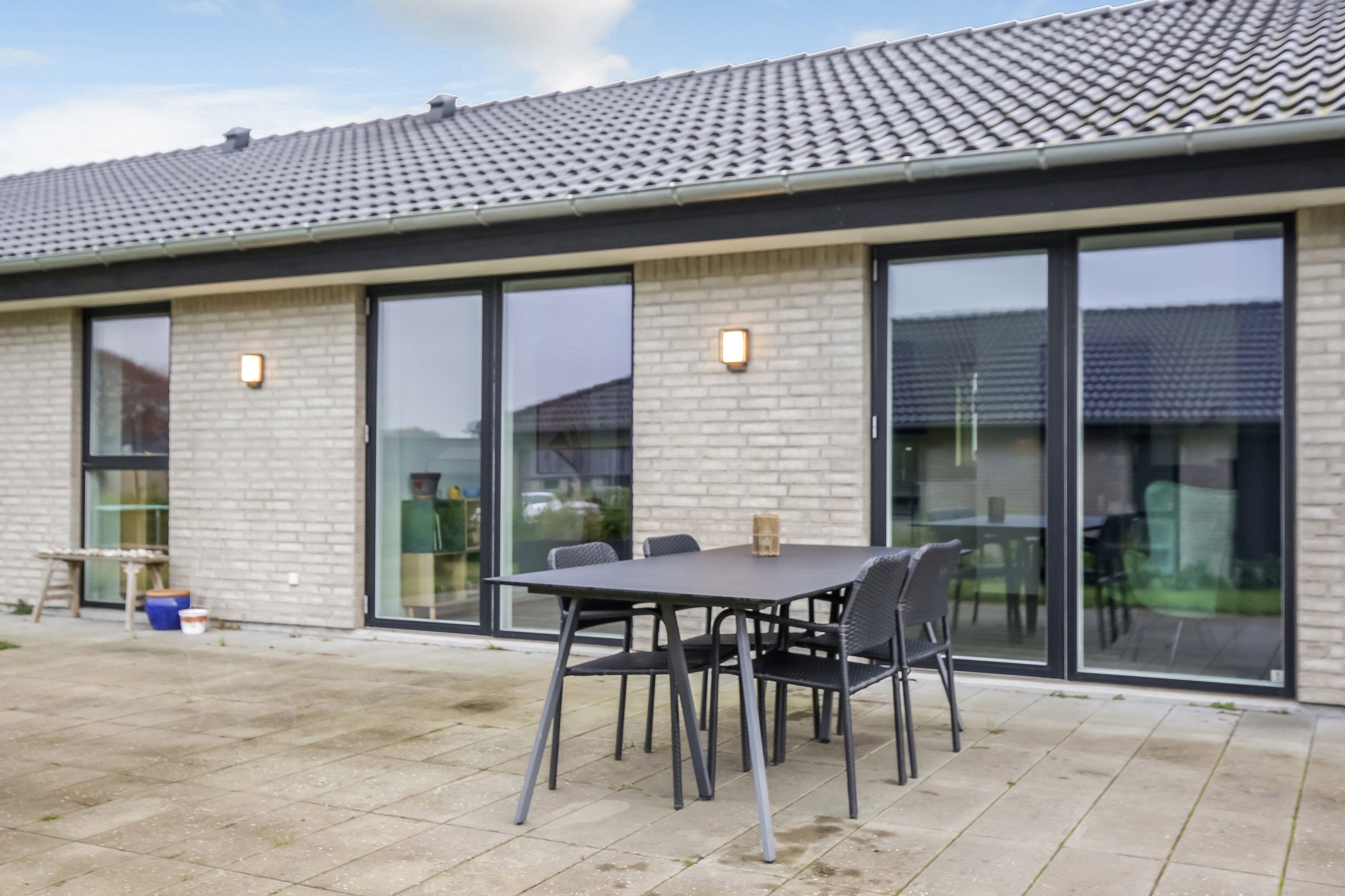 Fremhævet  billede i fuldskærmstilstand. Billede af Lappedykkervej 3, 8544 Mørke