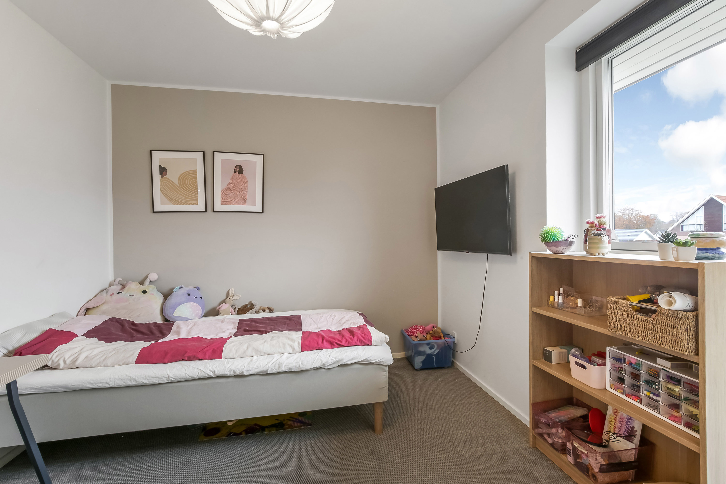 Fremhævet  billede i fuldskærmstilstand. Billede af Lappedykkervej 3, 8544 Mørke