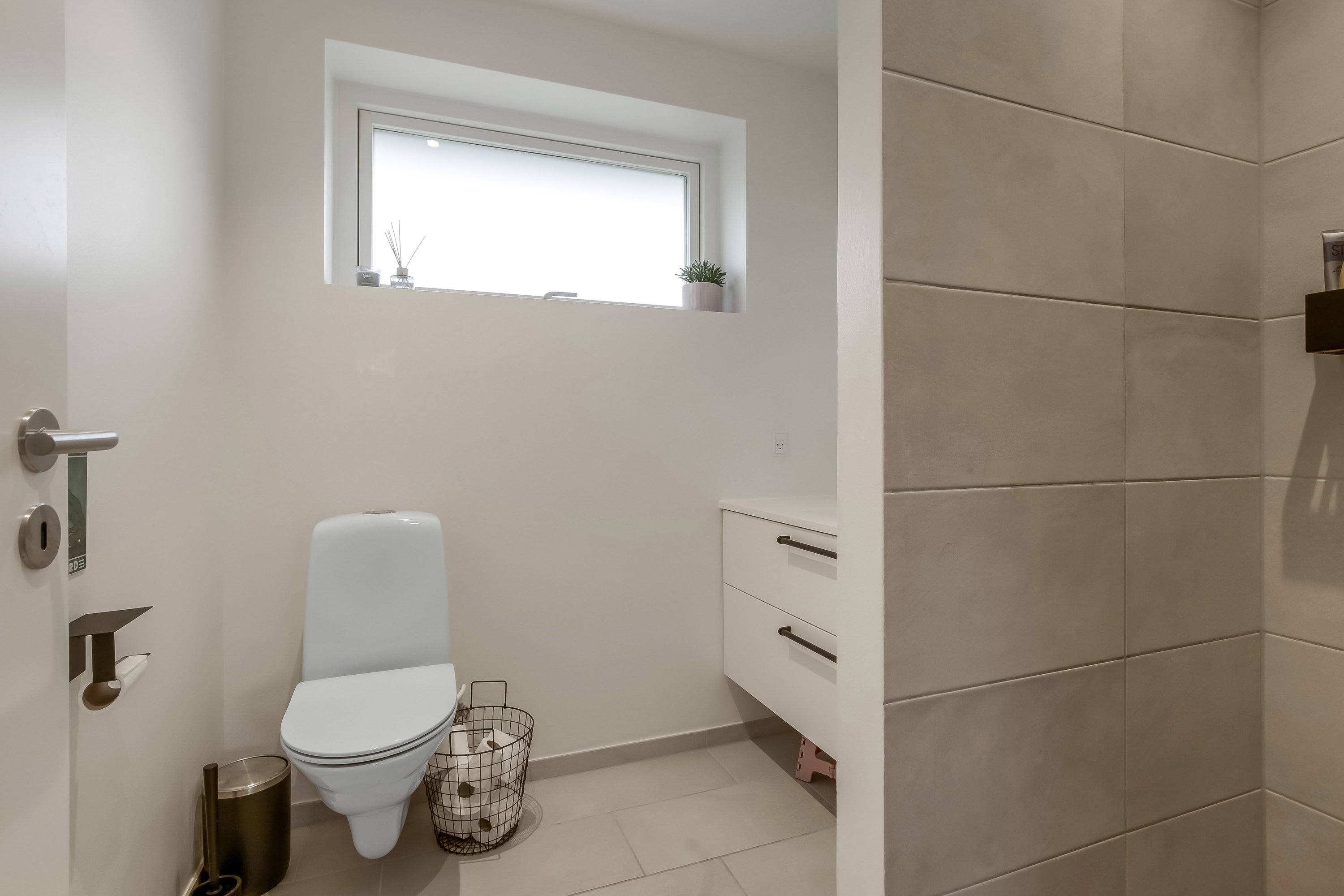 Fremhævet  billede i fuldskærmstilstand. Billede af Lappedykkervej 3, 8544 Mørke