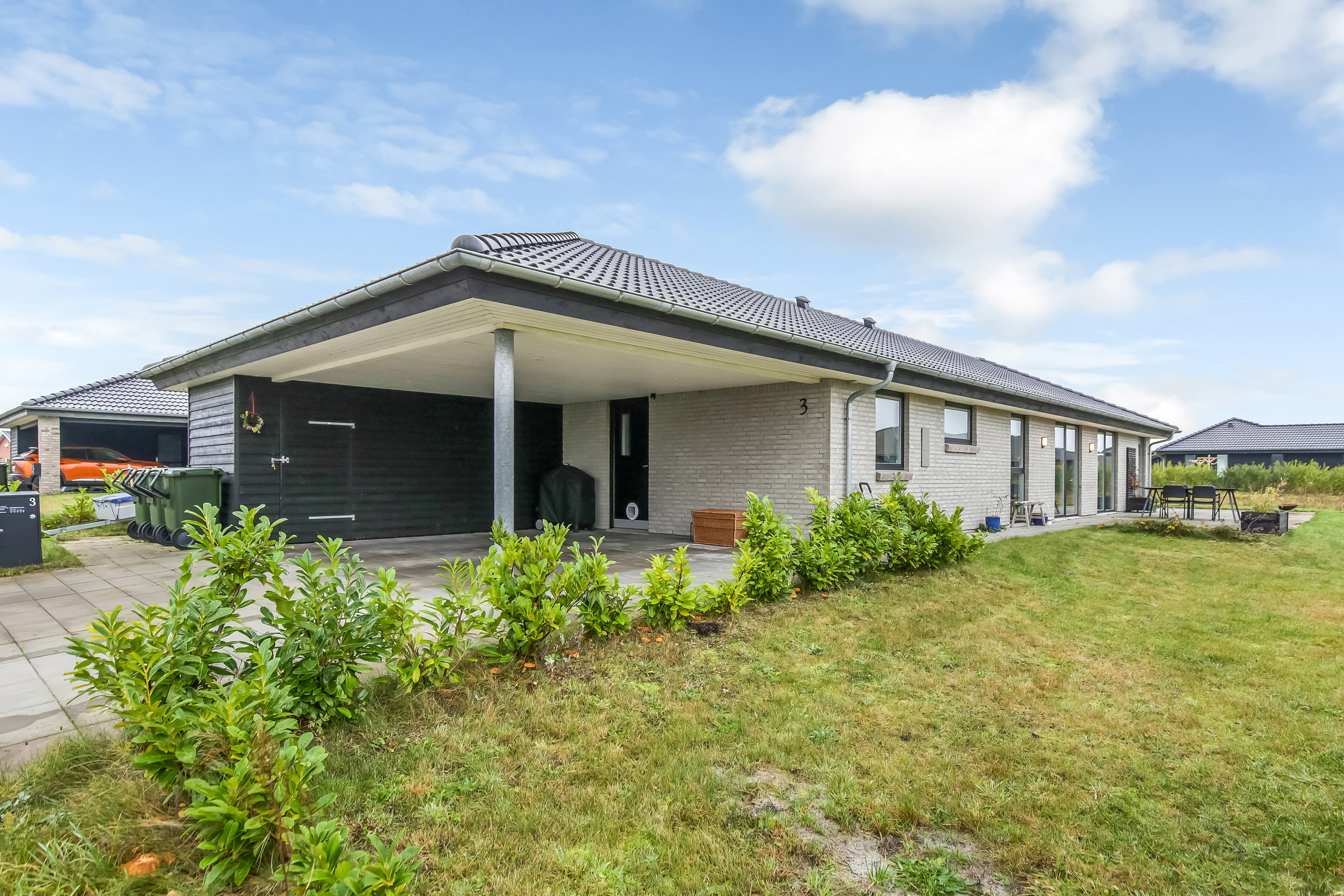 Miniaturebillede 1: . Billede af Lappedykkervej 3, 8544 Mørke