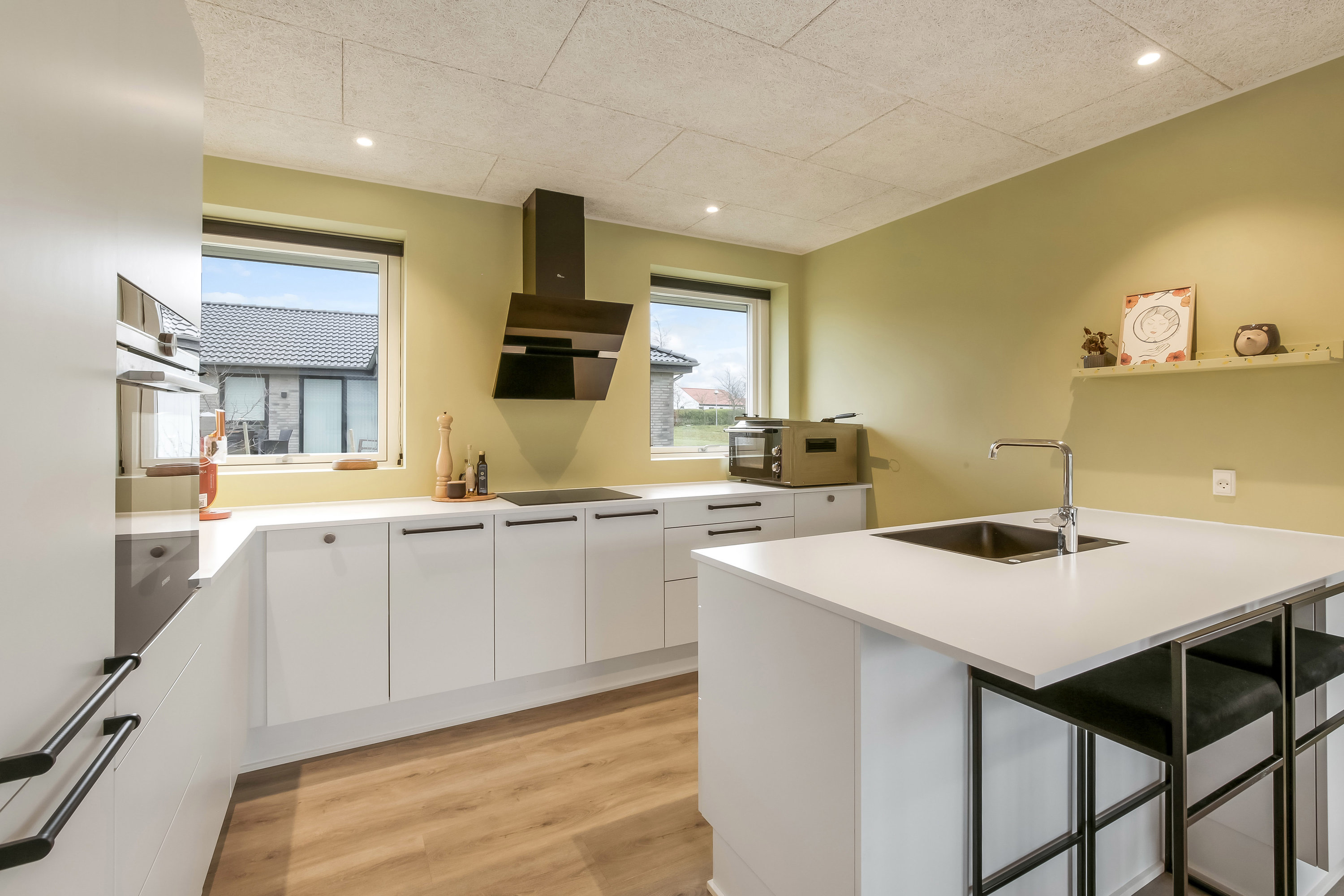 Fremhævet  billede i fuldskærmstilstand. Billede af Lappedykkervej 3, 8544 Mørke