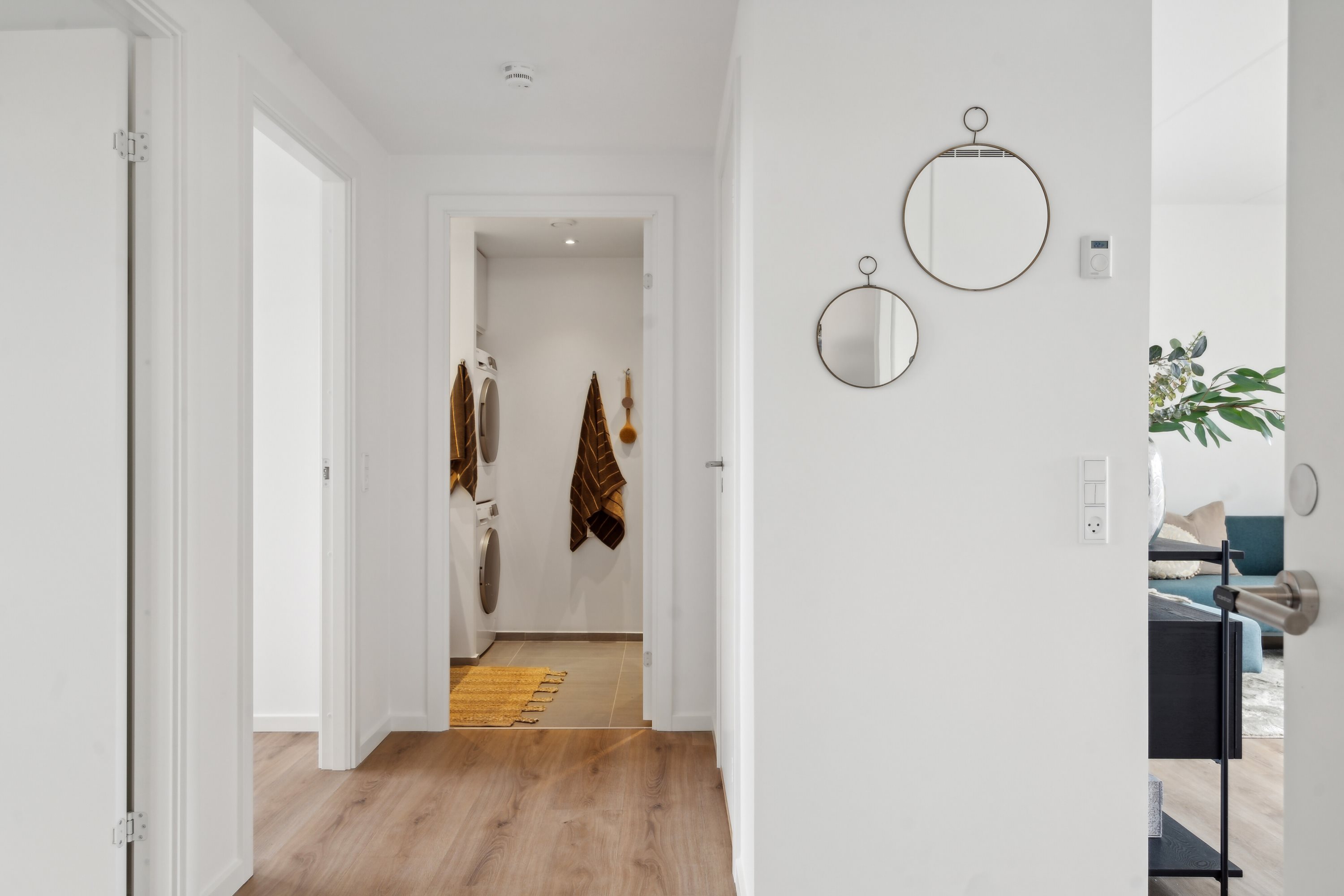 Fremhævet gang billede i fuldskærmstilstand. Billede af Asgårdsvej 38, 2. tv., Højstrup, 5200 Odense V