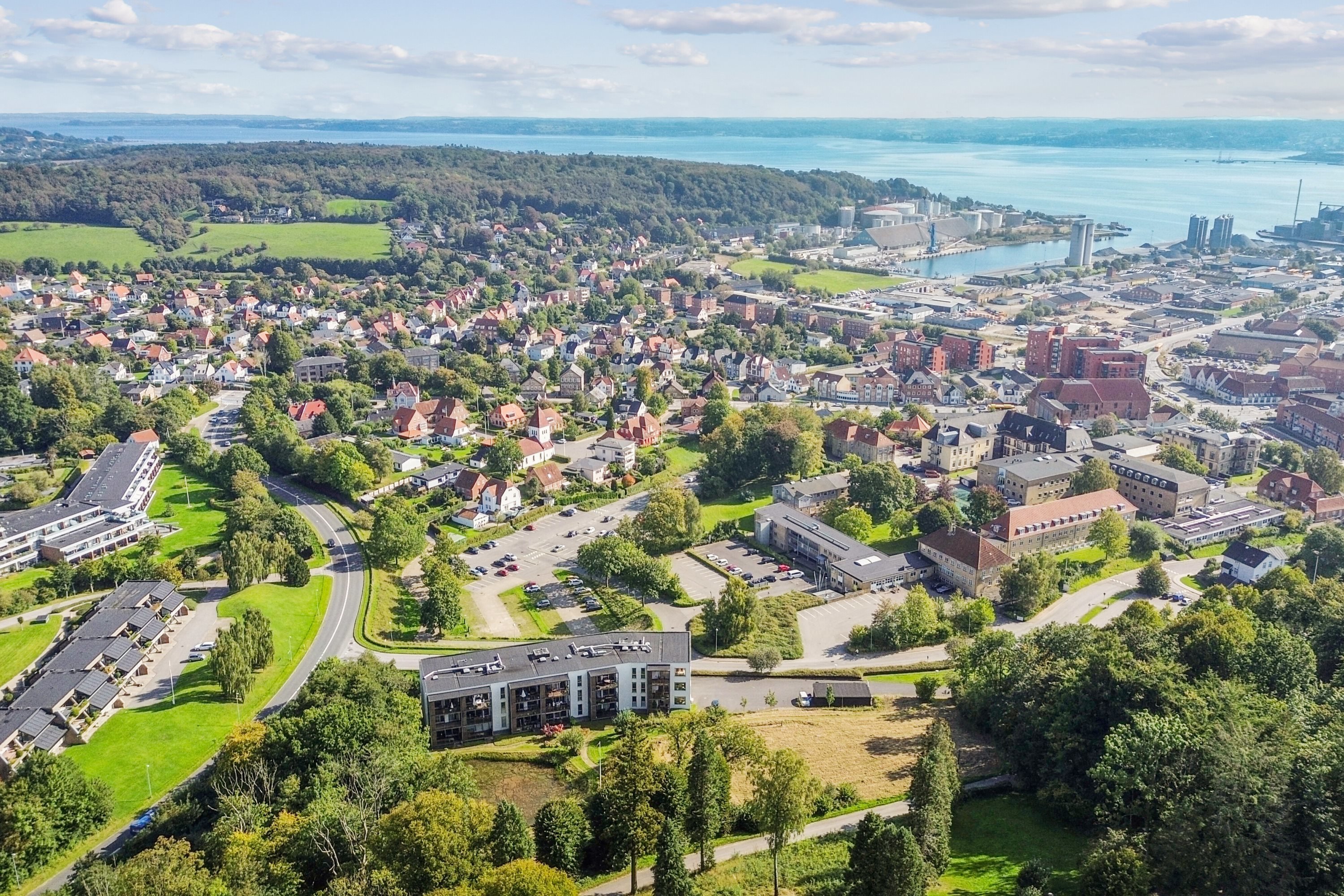 Fremhævet  billede i fuldskærmstilstand. Billede af Kildespringet 6, 1. tv., 6200 Aabenraa