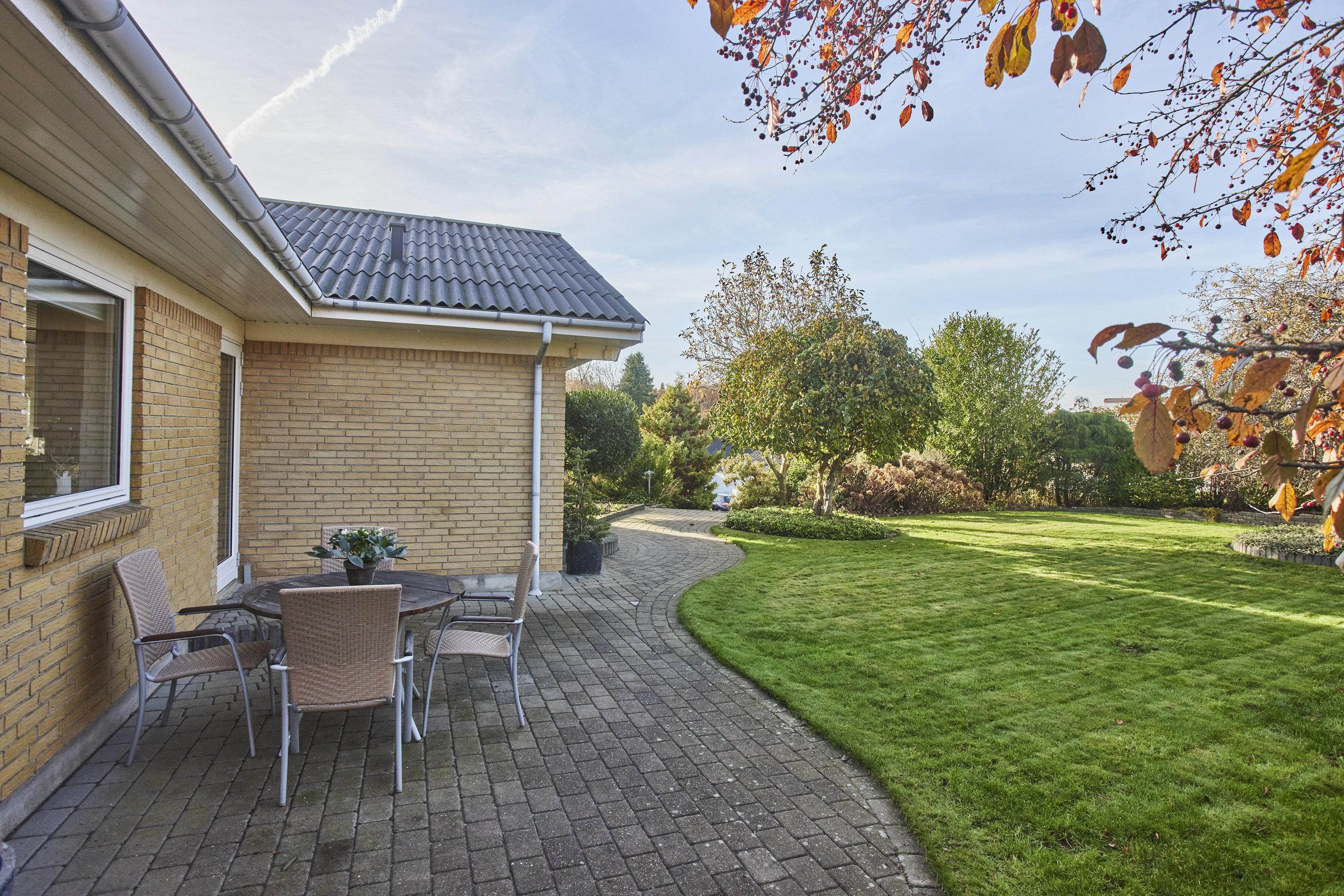 Fremhævet terrasse billede i fuldskærmstilstand. Billede af Højmarkstoften 49, 8600 Silkeborg