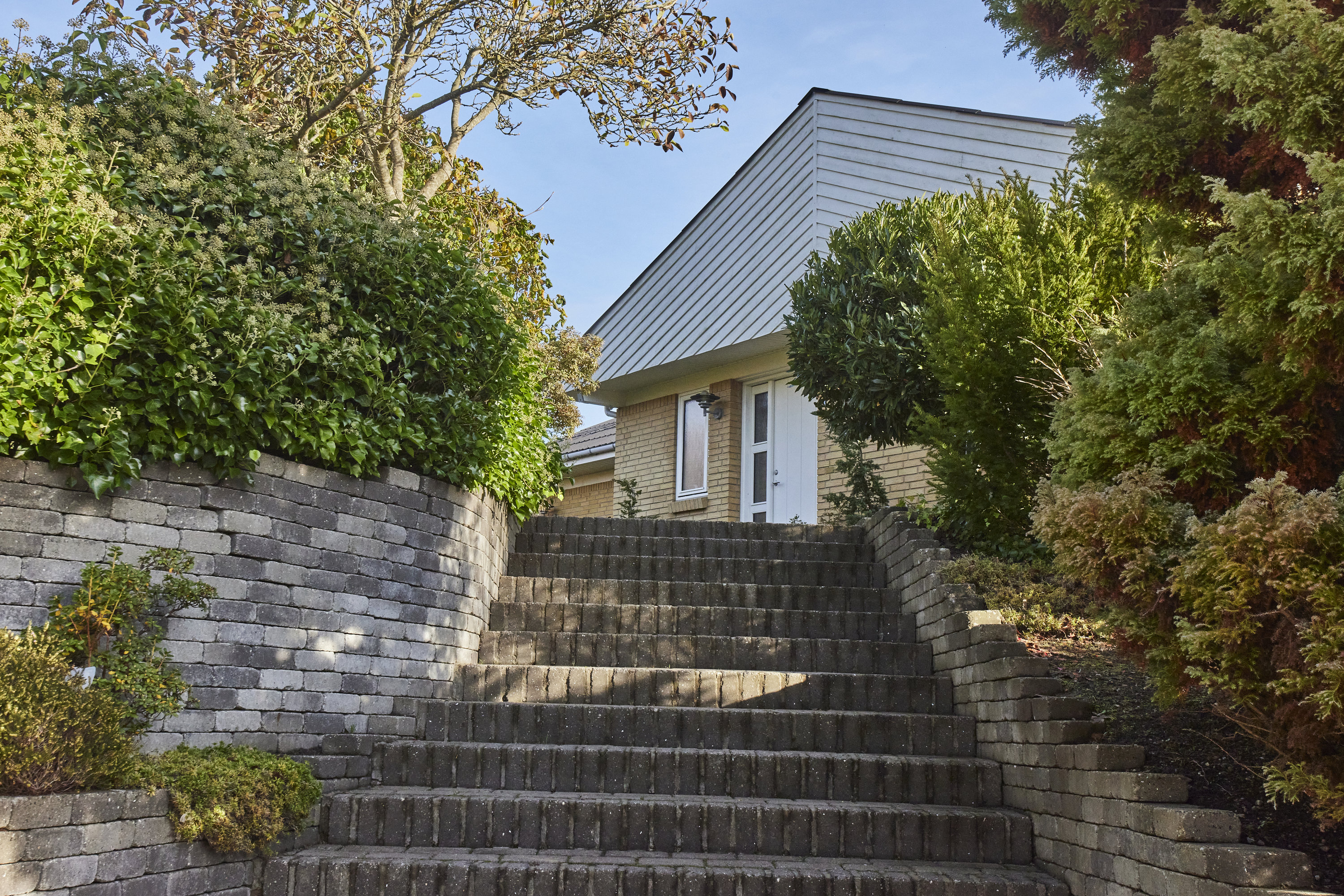 Fremhævet entré billede i fuldskærmstilstand. Billede af Højmarkstoften 49, 8600 Silkeborg