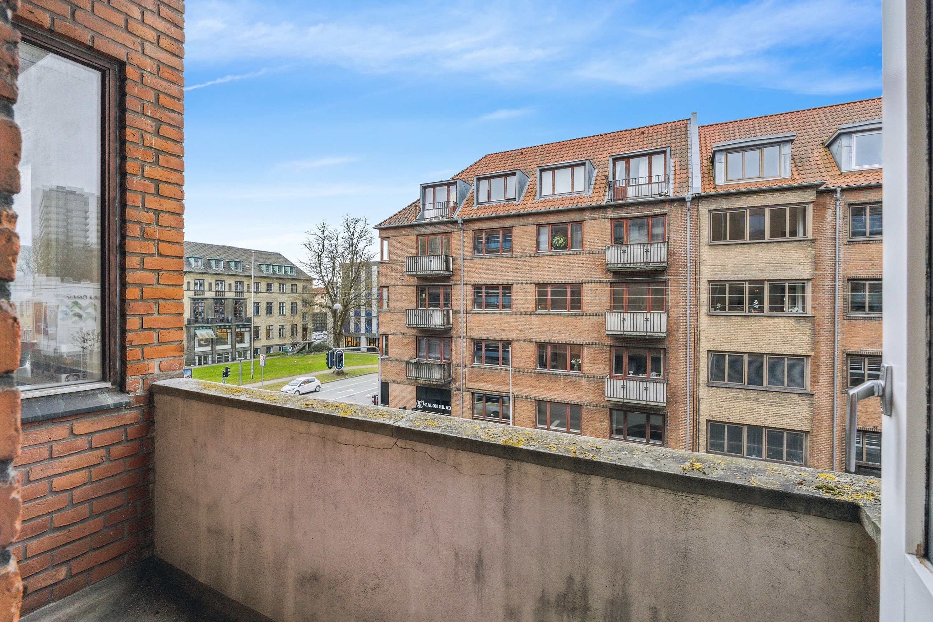 Fremhævet altan billede i fuldskærmstilstand. Billede af Vesterbro 19A, 2. th., 9000 Aalborg