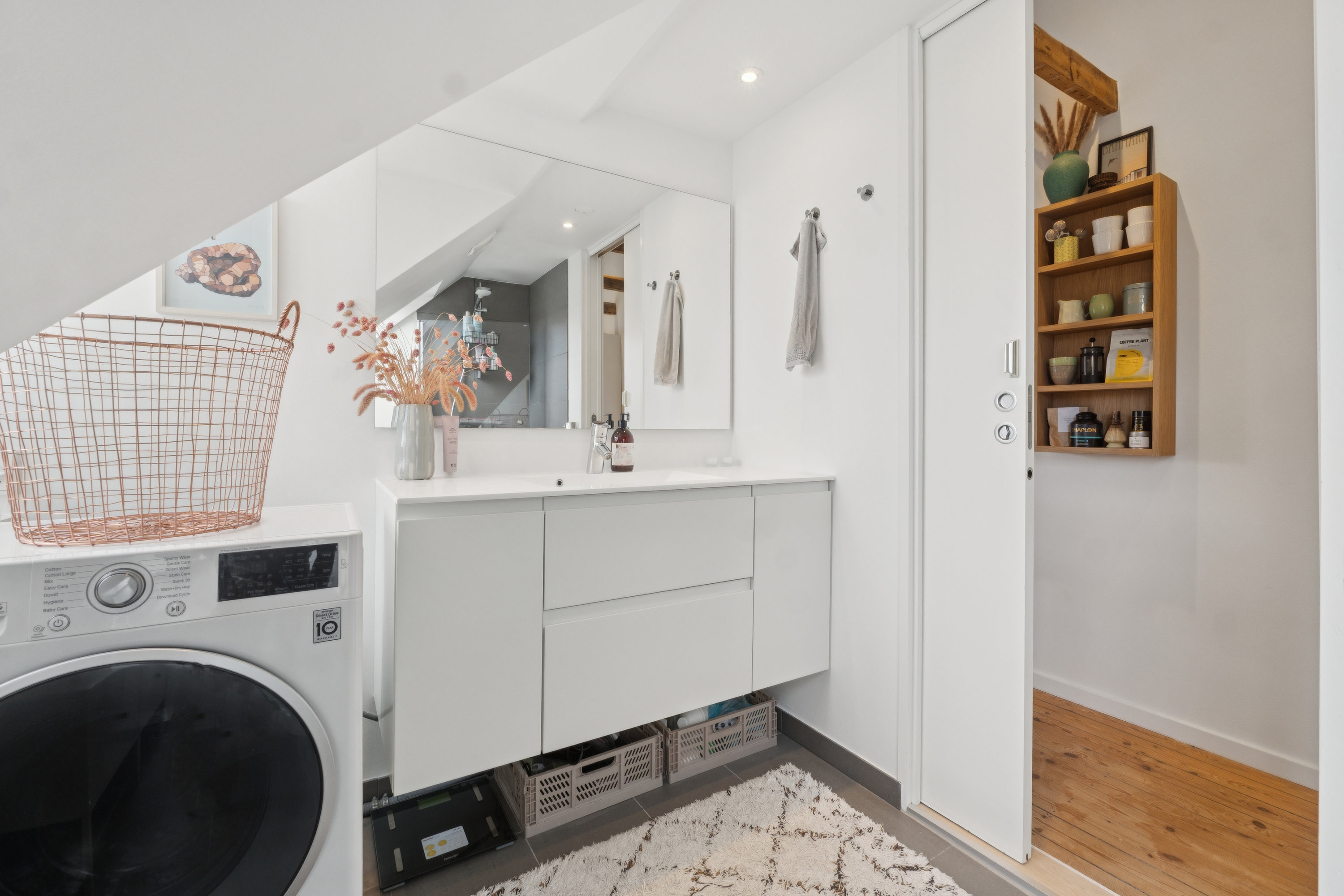 Fremhævet badeværelse billede i fuldskærmstilstand. Billede af Falstersgade 7, 2., 9000 Aalborg