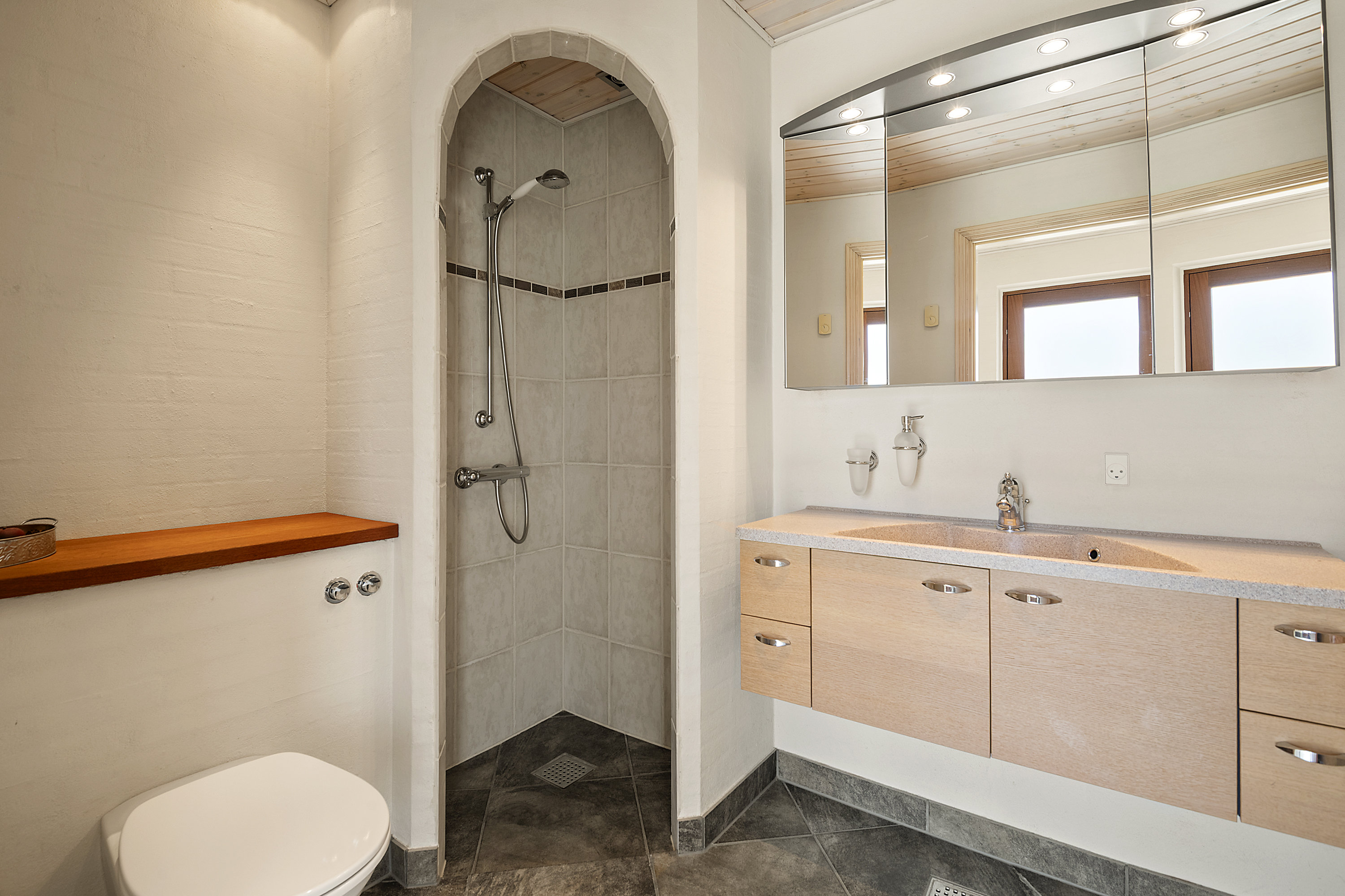 Fremhævet  billede i fuldskærmstilstand. Billede af Bøgevej 7, 7323 Give