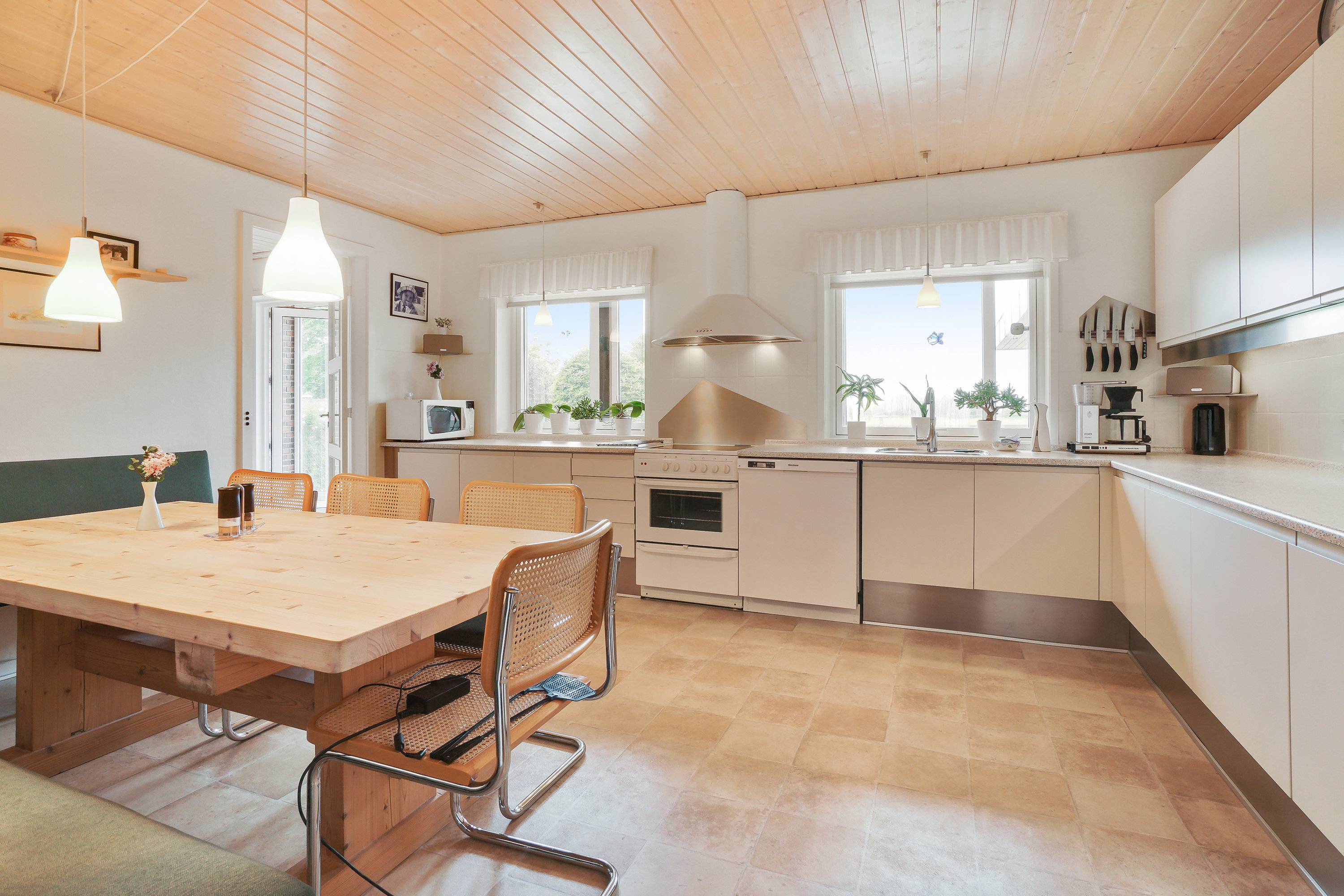 Fremhævet  billede i fuldskærmstilstand. Billede af Nørholmsvej 566, 9240 Nibe