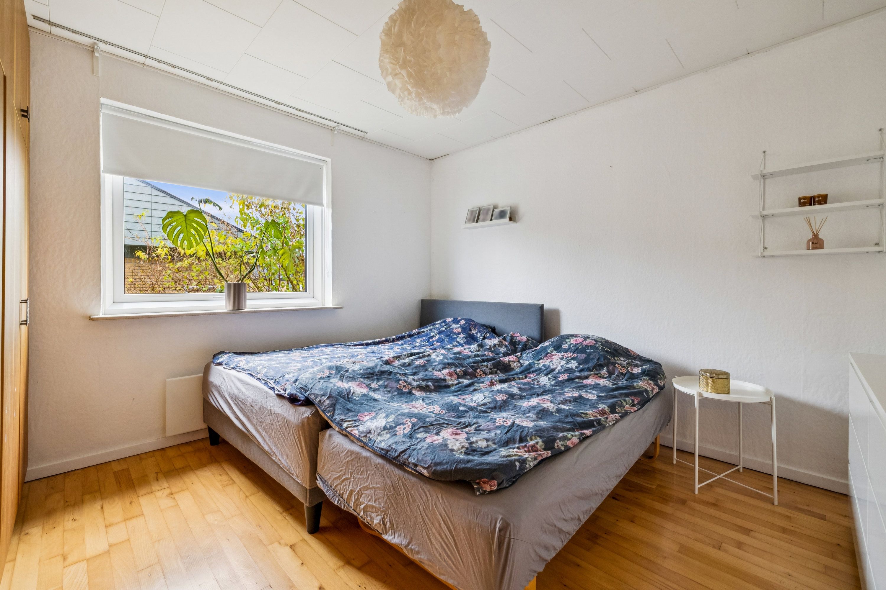 Fremhævet soveværelse billede i fuldskærmstilstand. Billede af Stenløkkeparken 14, Hylke, 8660 Skanderborg