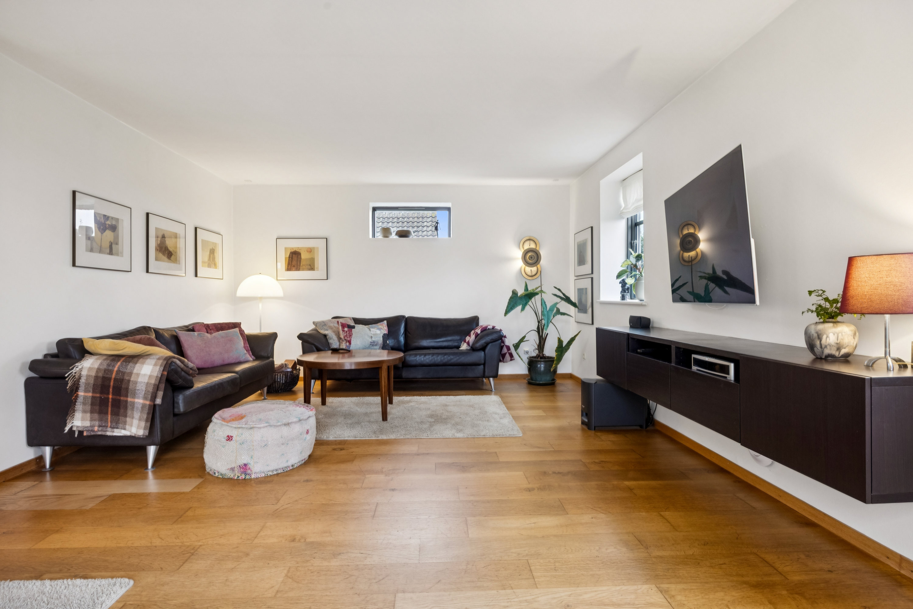 Fremhævet stue billede i fuldskærmstilstand. Billede af Købmandstoften 8, Birkelse, 9440 Aabybro