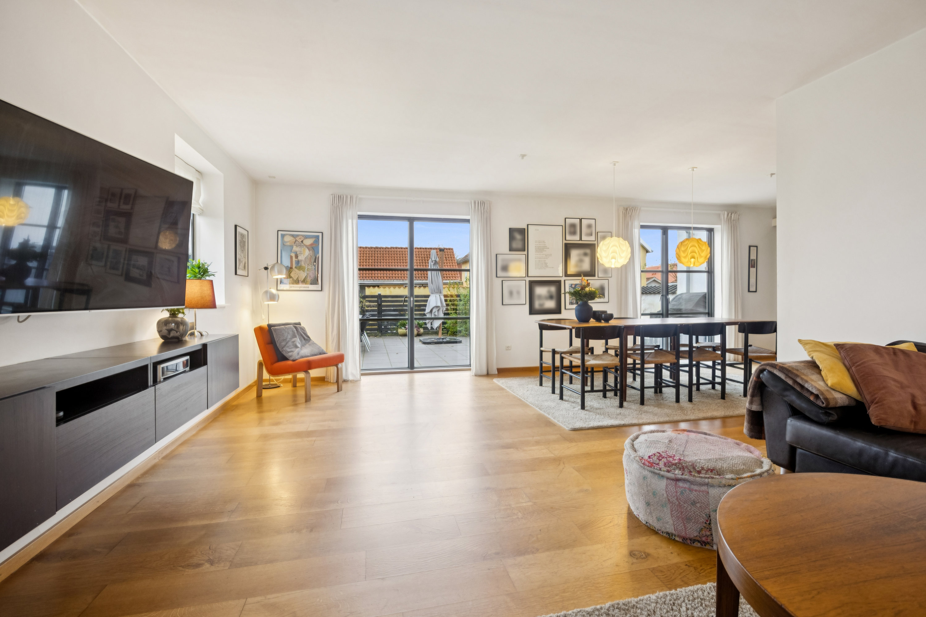 Fremhævet stue billede i fuldskærmstilstand. Billede af Købmandstoften 8, Birkelse, 9440 Aabybro