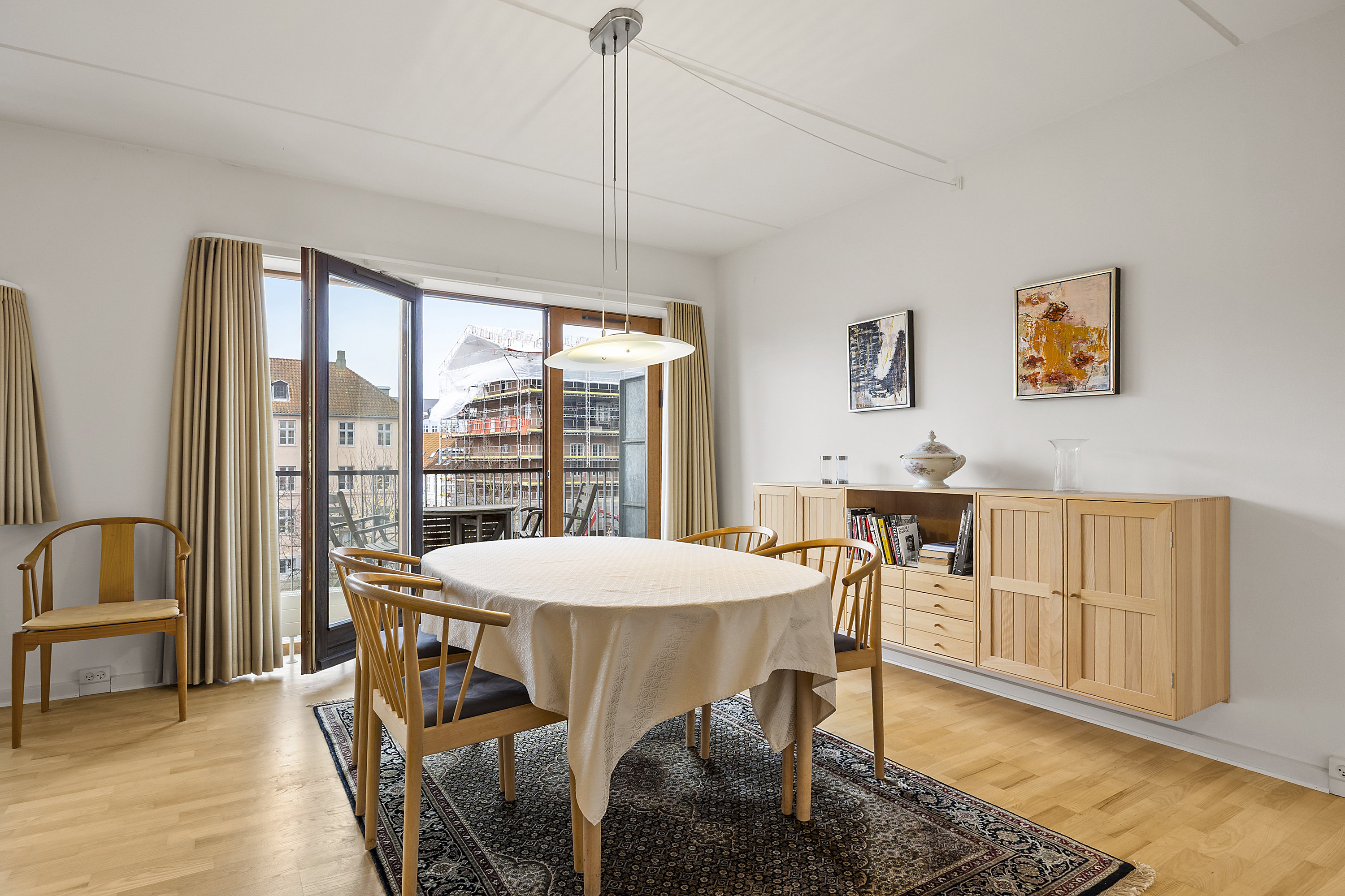 Fremhævet spisestue billede i fuldskærmstilstand. Billede af Overgaden Neden Vandet 1B, 2. th., 1414 København K