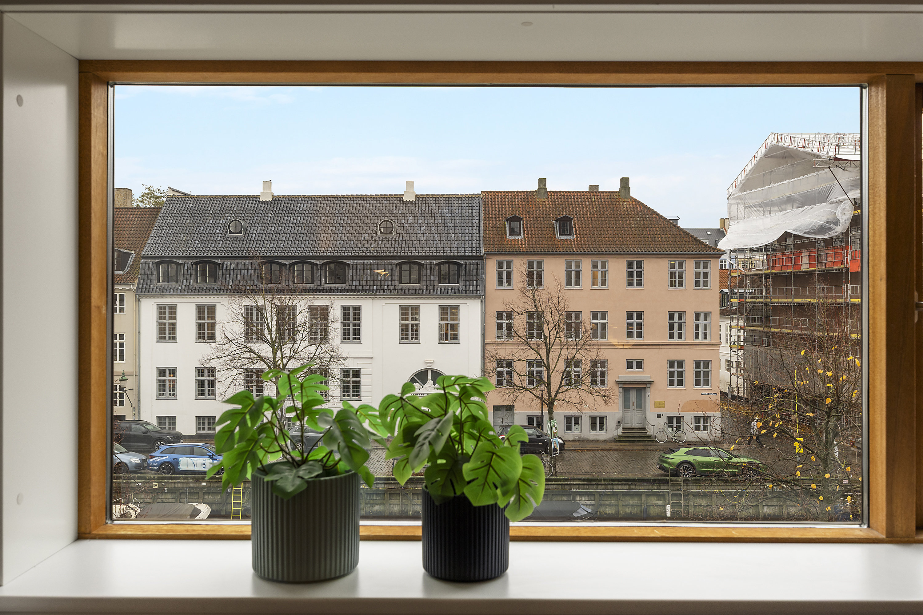 Fremhævet udsigt billede i fuldskærmstilstand. Billede af Overgaden Neden Vandet 1B, 2. th., 1414 København K