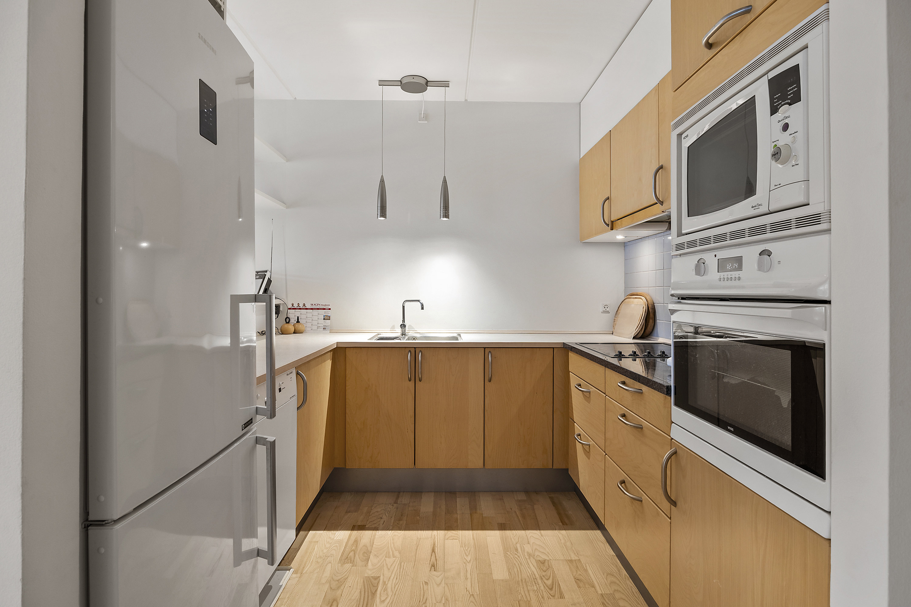 Fremhævet køkken billede i fuldskærmstilstand. Billede af Overgaden Neden Vandet 1B, 2. th., 1414 København K