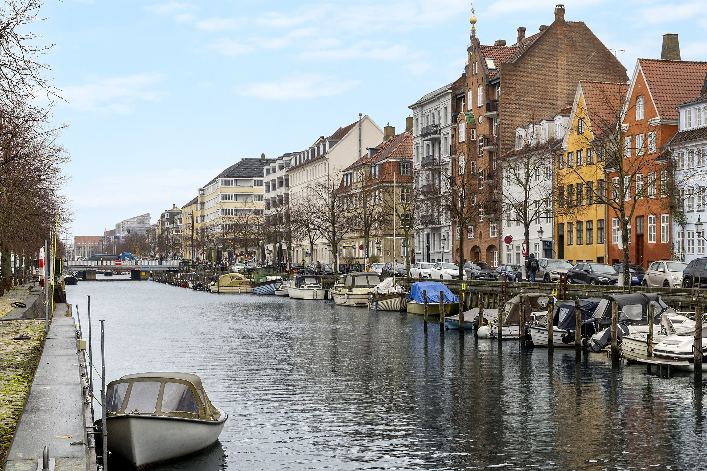 Fremhævet omgivelser billede i fuldskærmstilstand. Billede af Overgaden Neden Vandet 1B, 2. th., 1414 København K