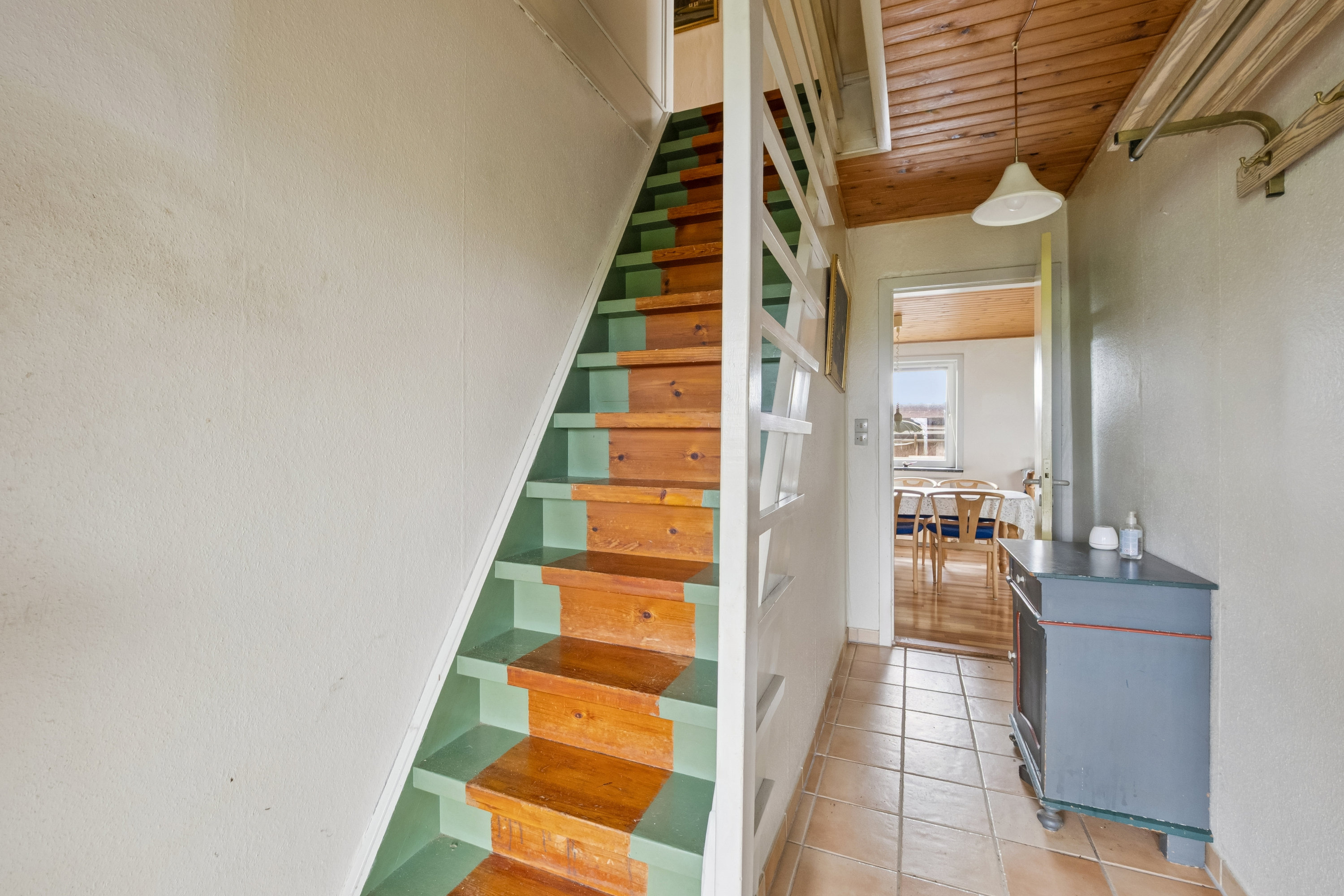 Fremhævet trappe billede i fuldskærmstilstand. Billede af Vendbjergvej 4, Galtrup, 7950 Erslev