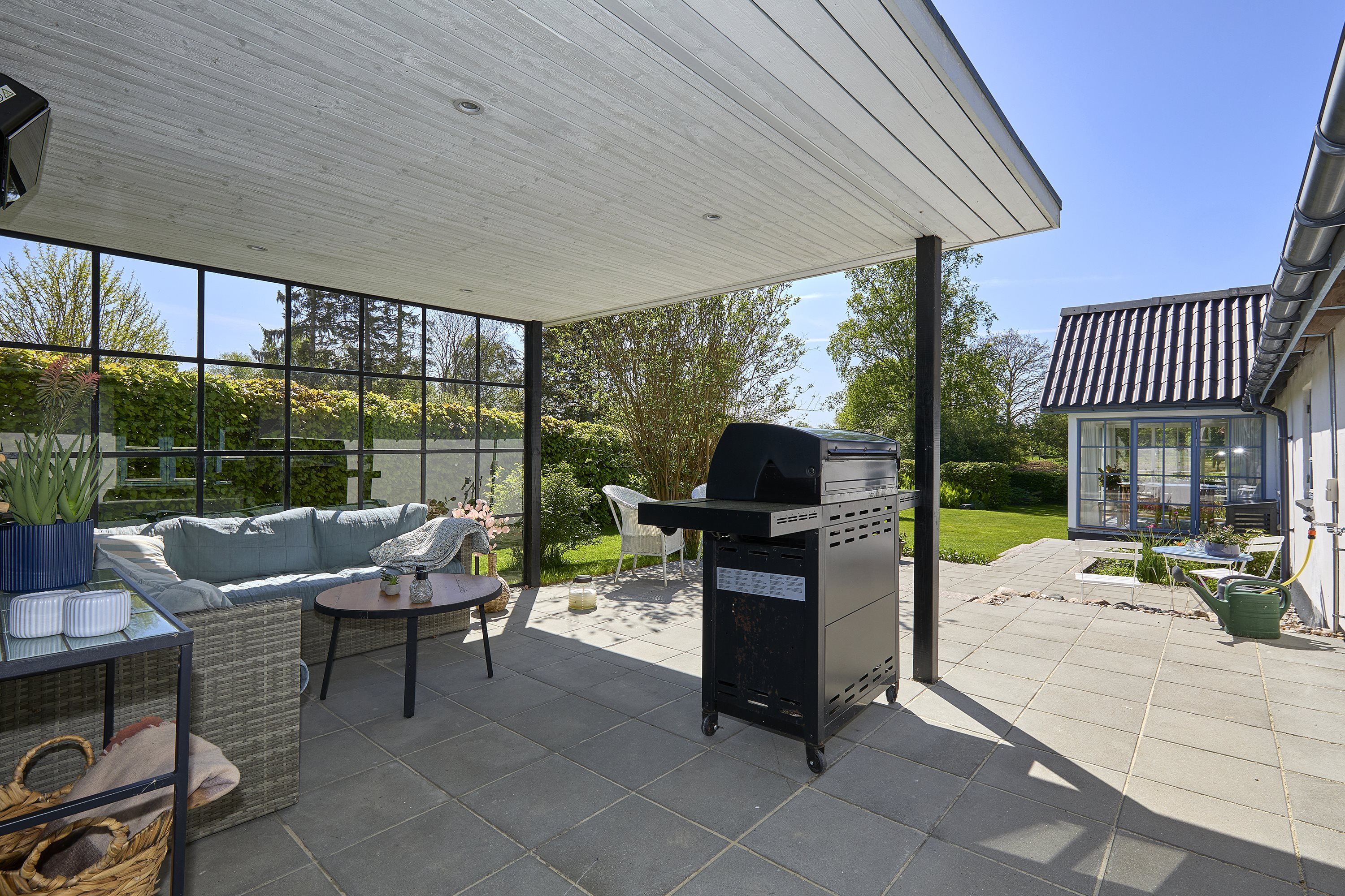 Fremhævet terrasse billede i fuldskærmstilstand. Billede af Mosevej 19, 3230 Græsted