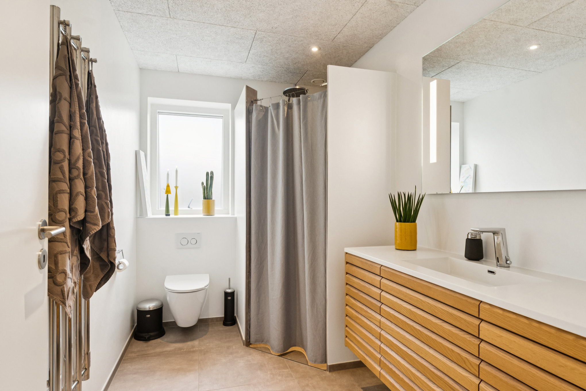 Fremhævet badeværelse billede i fuldskærmstilstand. Billede af Boikenvej 7, 8960 Randers SØ