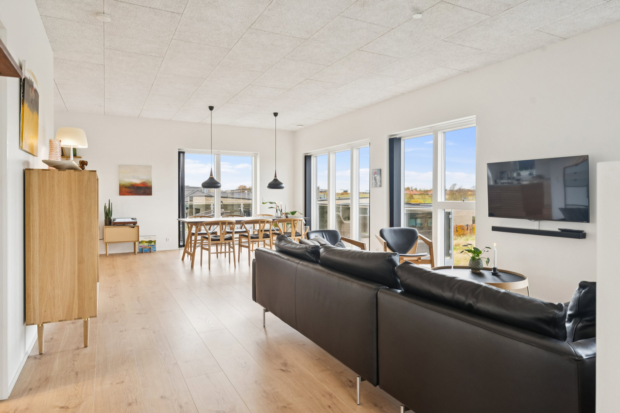 Fremhævet stue billede i fuldskærmstilstand. Billede af Boikenvej 7, 8960 Randers SØ