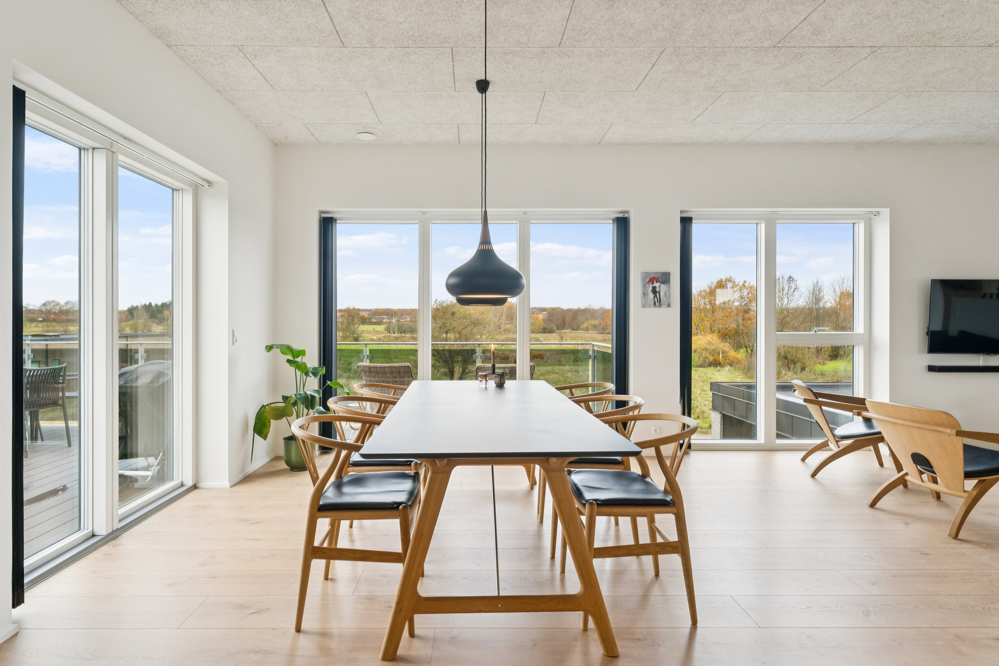 Fremhævet stue billede i fuldskærmstilstand. Billede af Boikenvej 7, 8960 Randers SØ