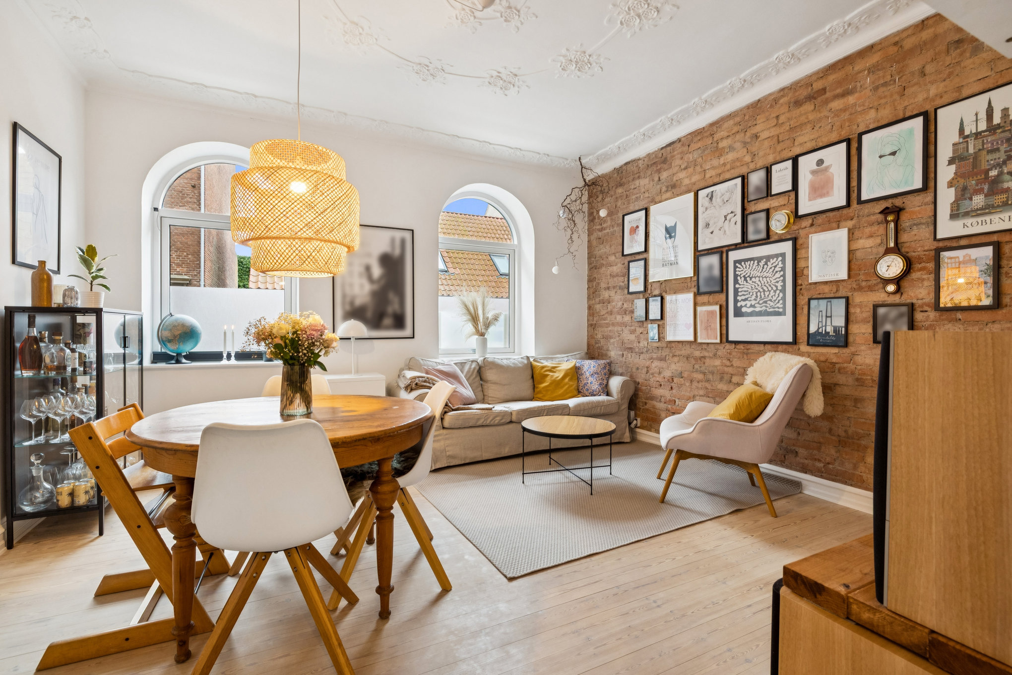 Fremhævet stue billede i fuldskærmstilstand. Billede af Søren Møllers Gade 4B, st.. th., 8900 Randers C